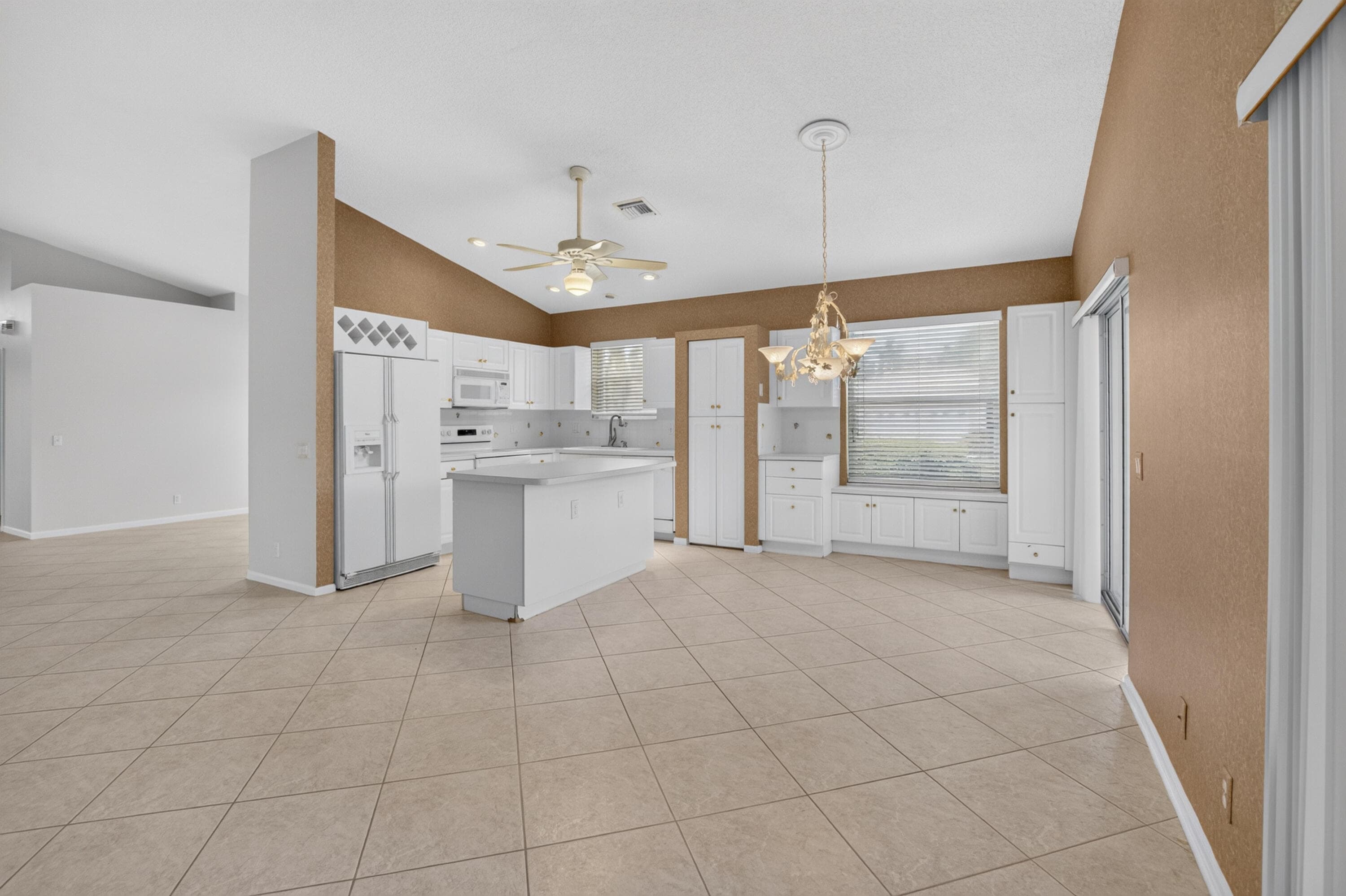 9729 Lemonwood Way, Boynton Beach, FL 33437 — photo 13 of 76