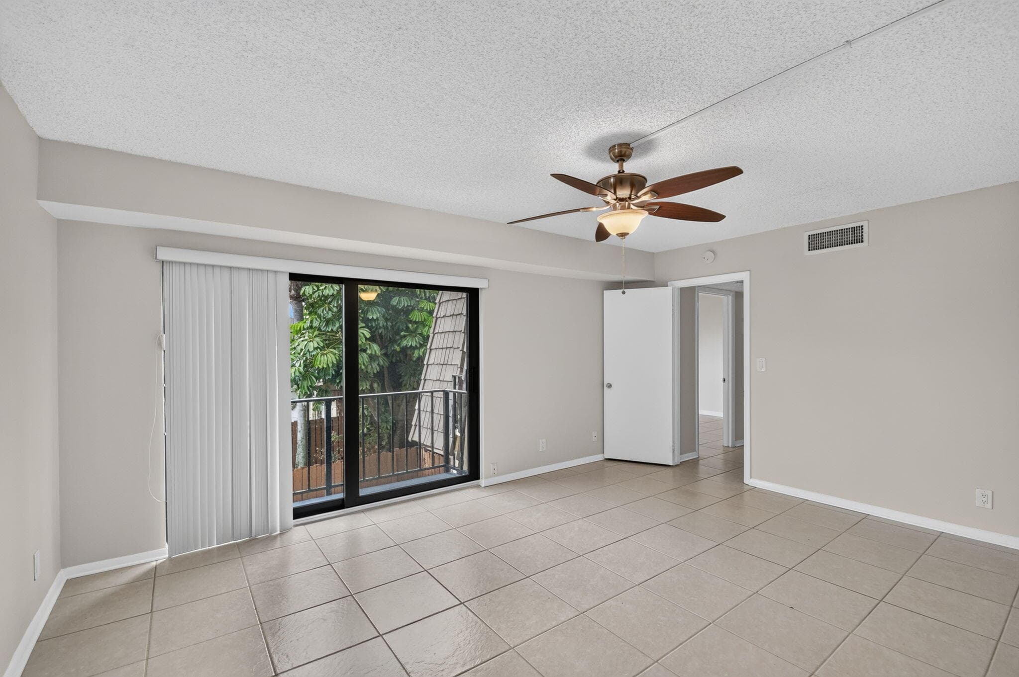 744 Springdale Circle, Palm Springs, FL 33461 — photo 31 of 40
