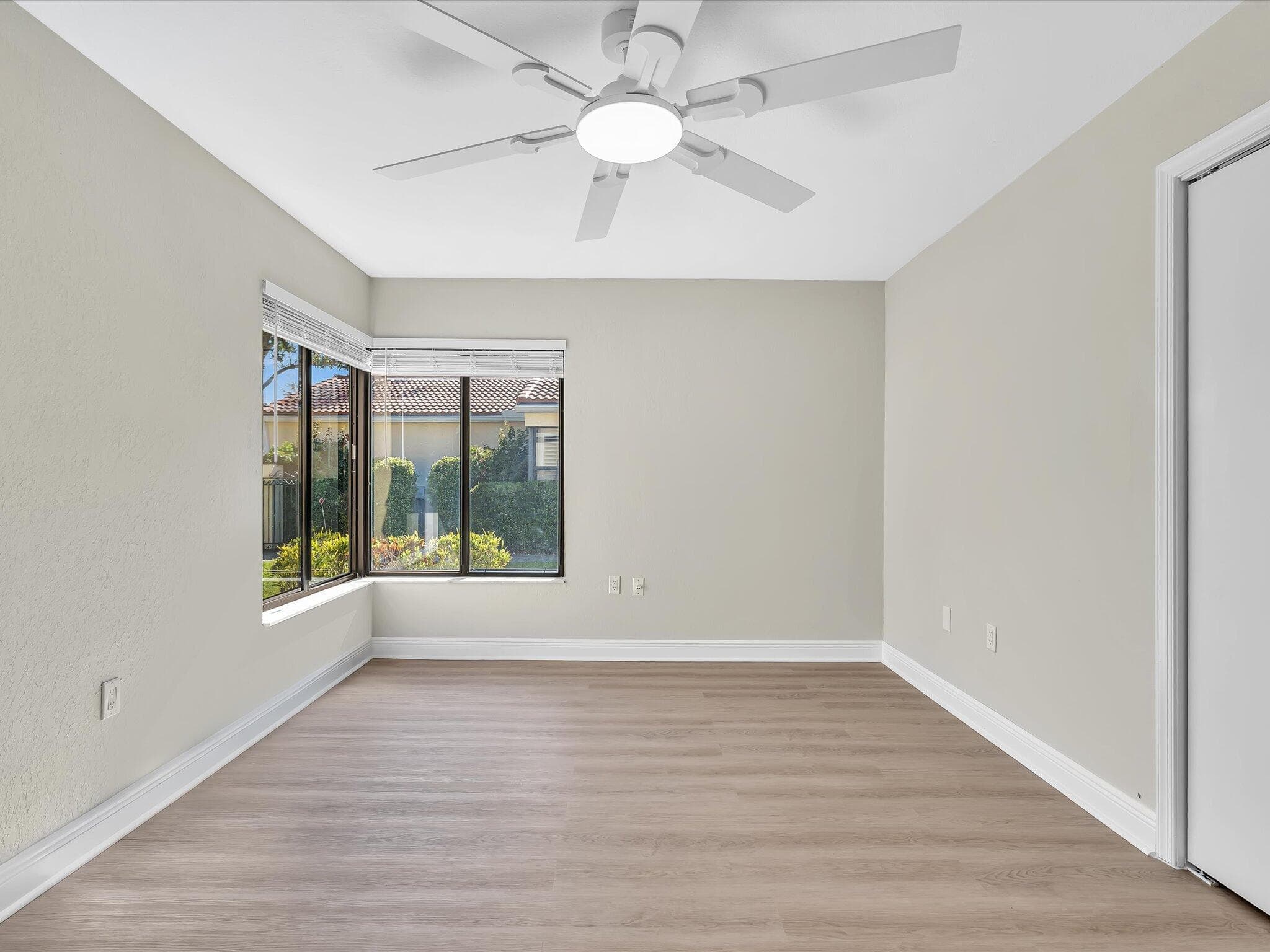 2627 Emerald Way N, Deerfield Beach, FL 33442 — photo 31 of 56