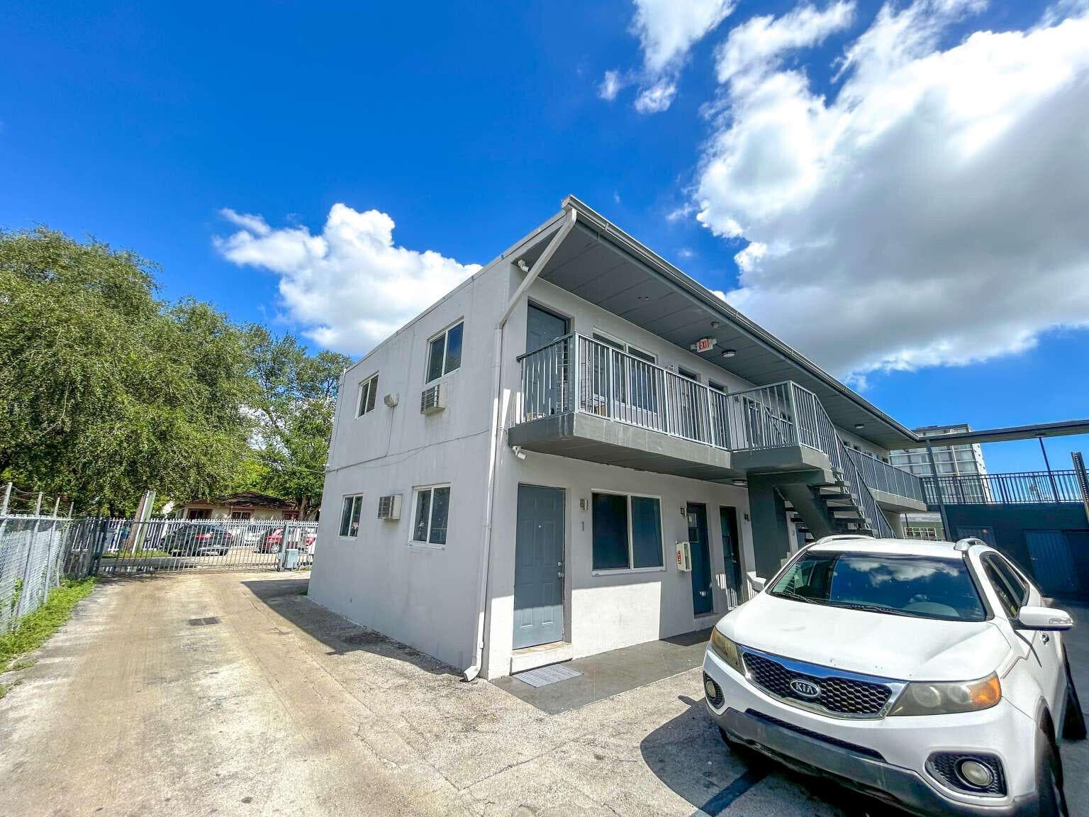 734 NW 80th Street, Miami, FL 33150 — photo 7 of 22