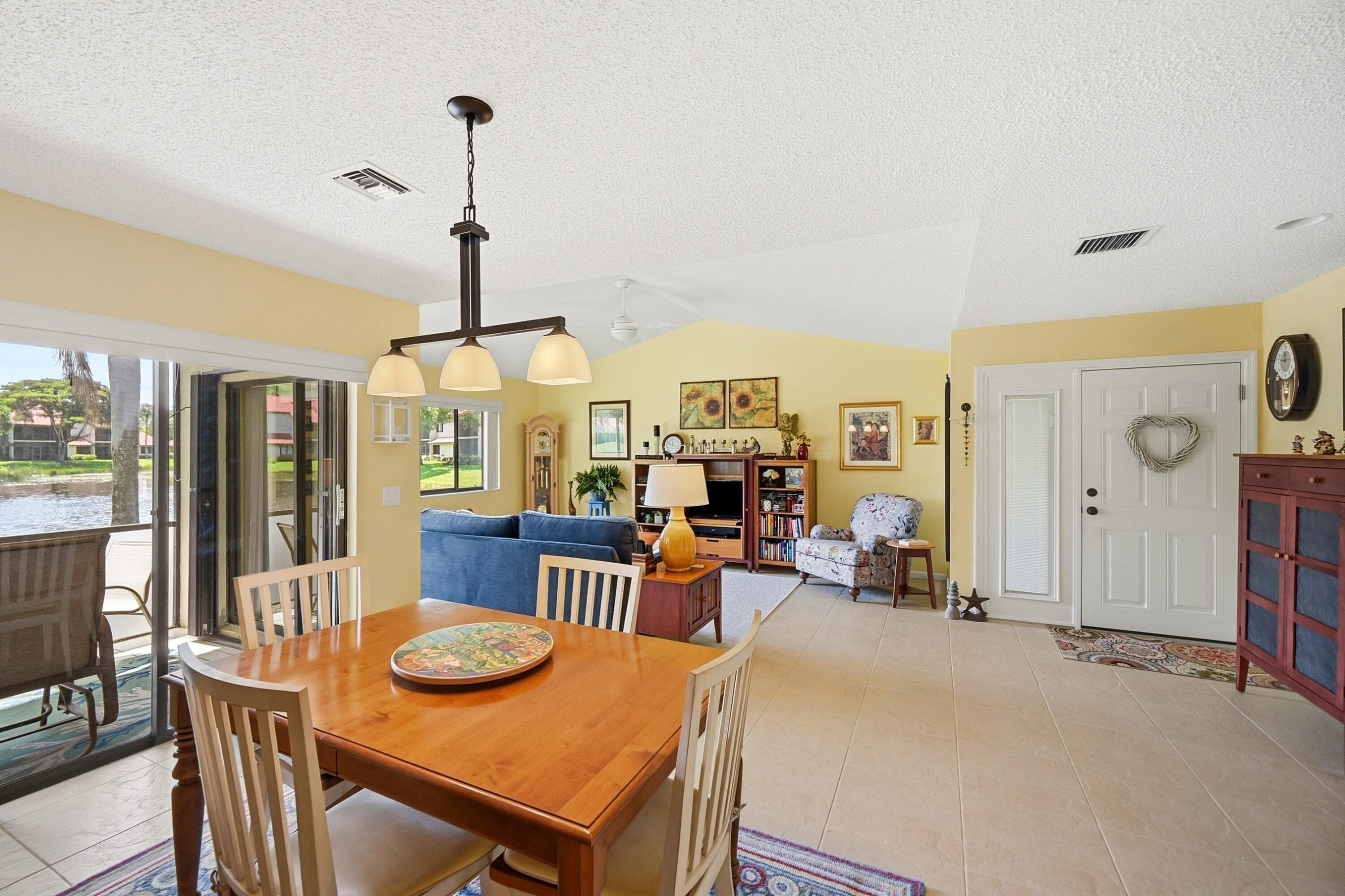 22 Lexington Lane W D, Palm Beach Gardens, FL 33418 — photo 7 of 33