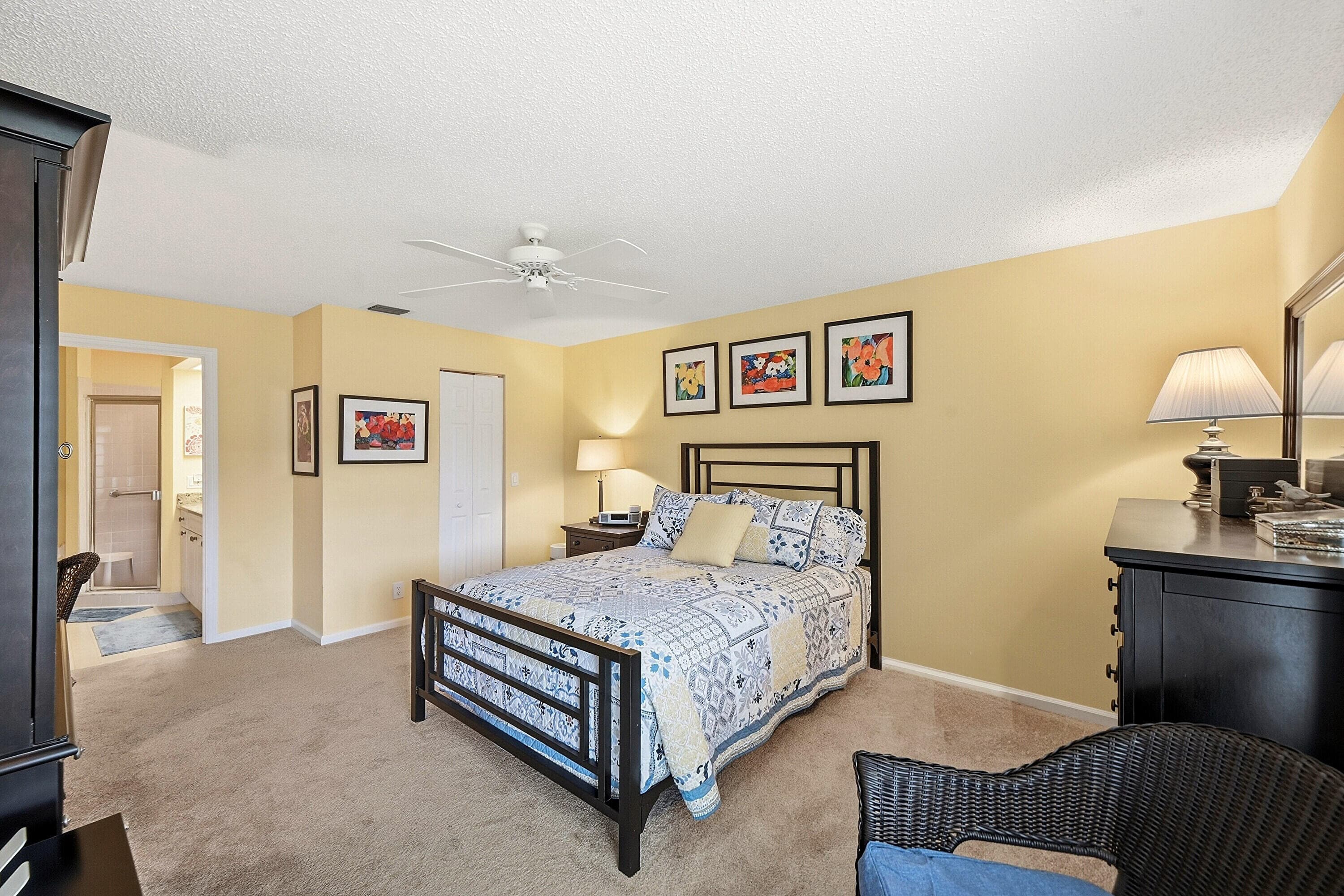 22 Lexington Lane W D, Palm Beach Gardens, FL 33418 — photo 14 of 33