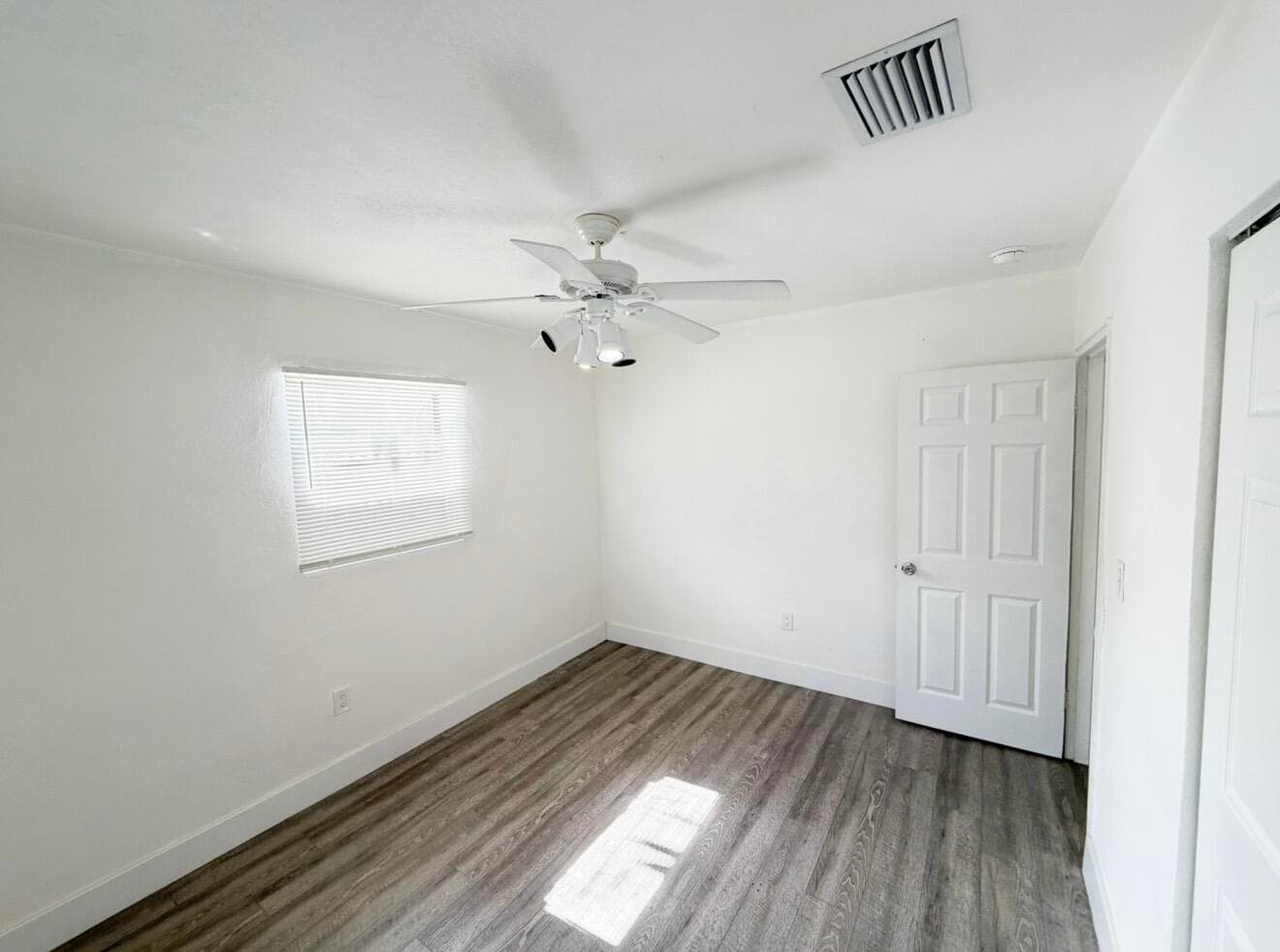 1135 NW 127th Street, North Miami, FL 33168 — photo 17 of 36