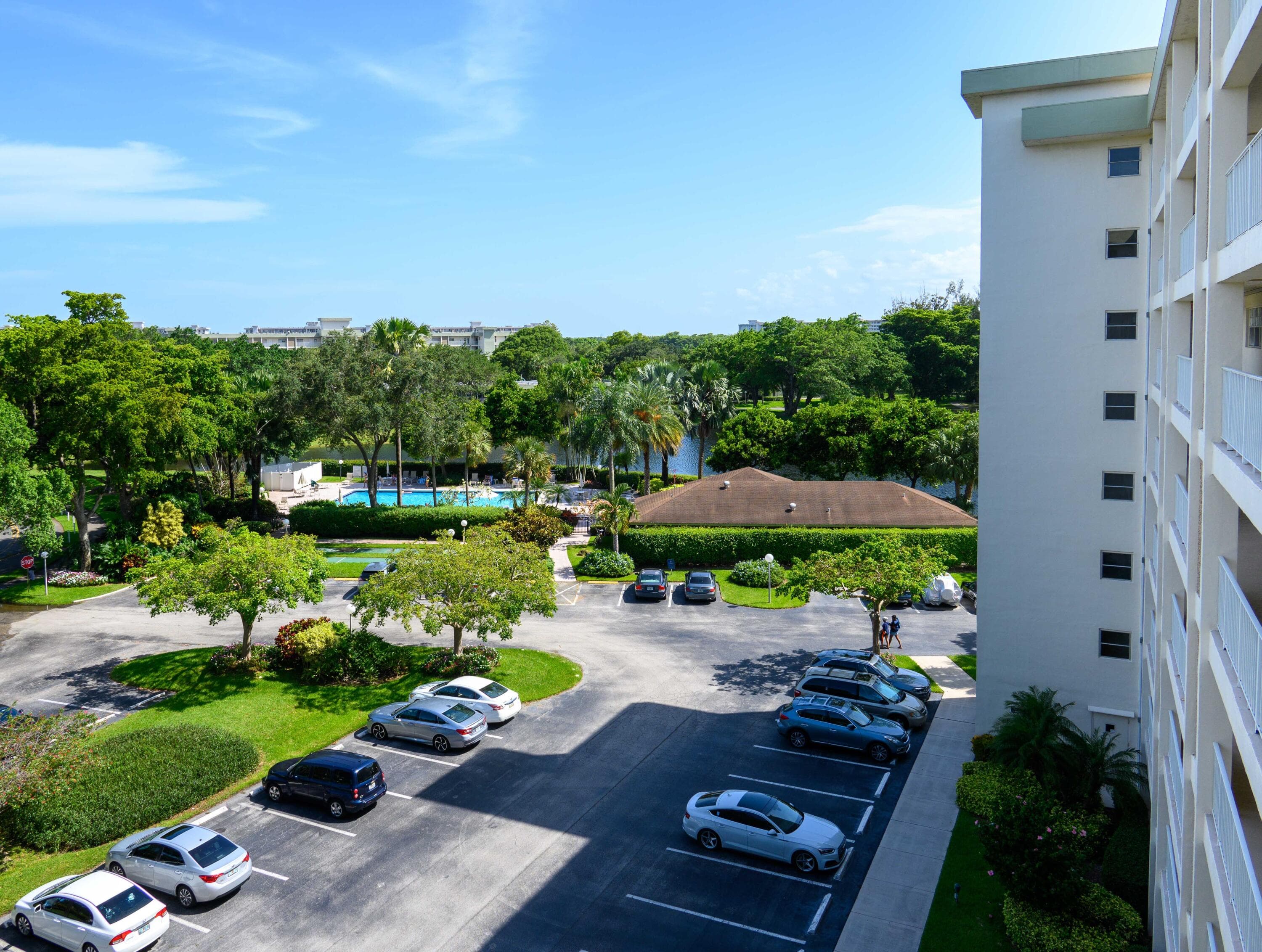 3080 N Course Drive 604, Pompano Beach, FL 33069 — photo 14 of 37