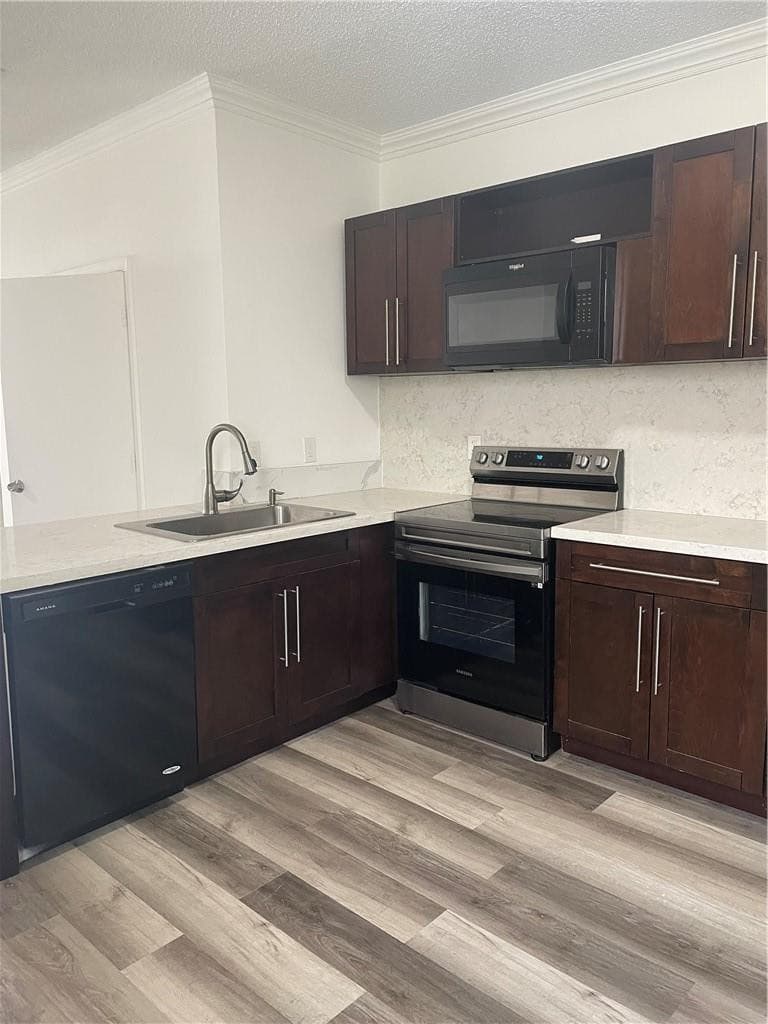 3936 San Simeon Lane 3936, Weston, FL 33331 — photo 7 of 11