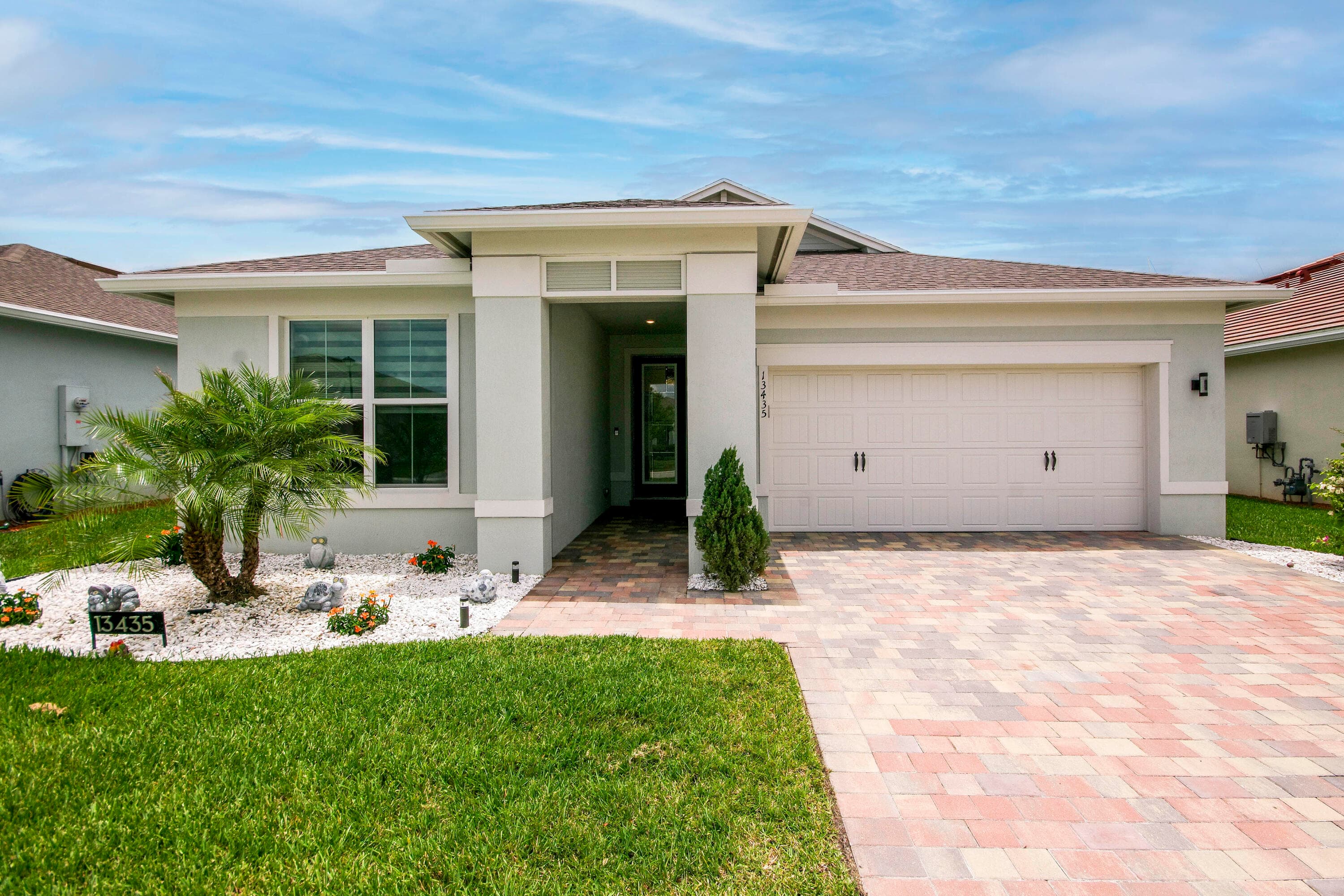 13435 SW Vermillion Circle, Port St. Lucie, FL 34987 — photo 2 of 61