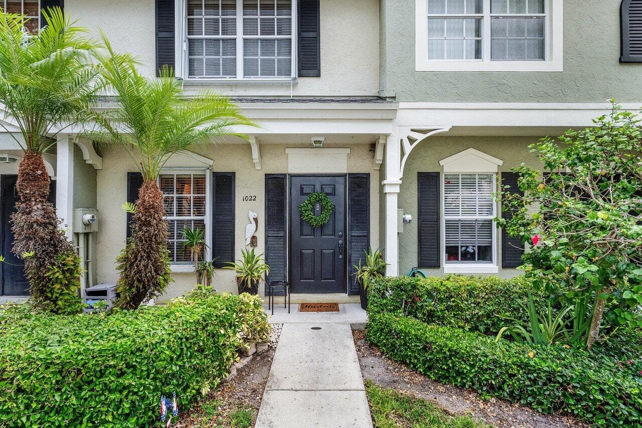 1022 Kokomo Key Lane, Delray Beach, FL 33483 — photo 1 of 39