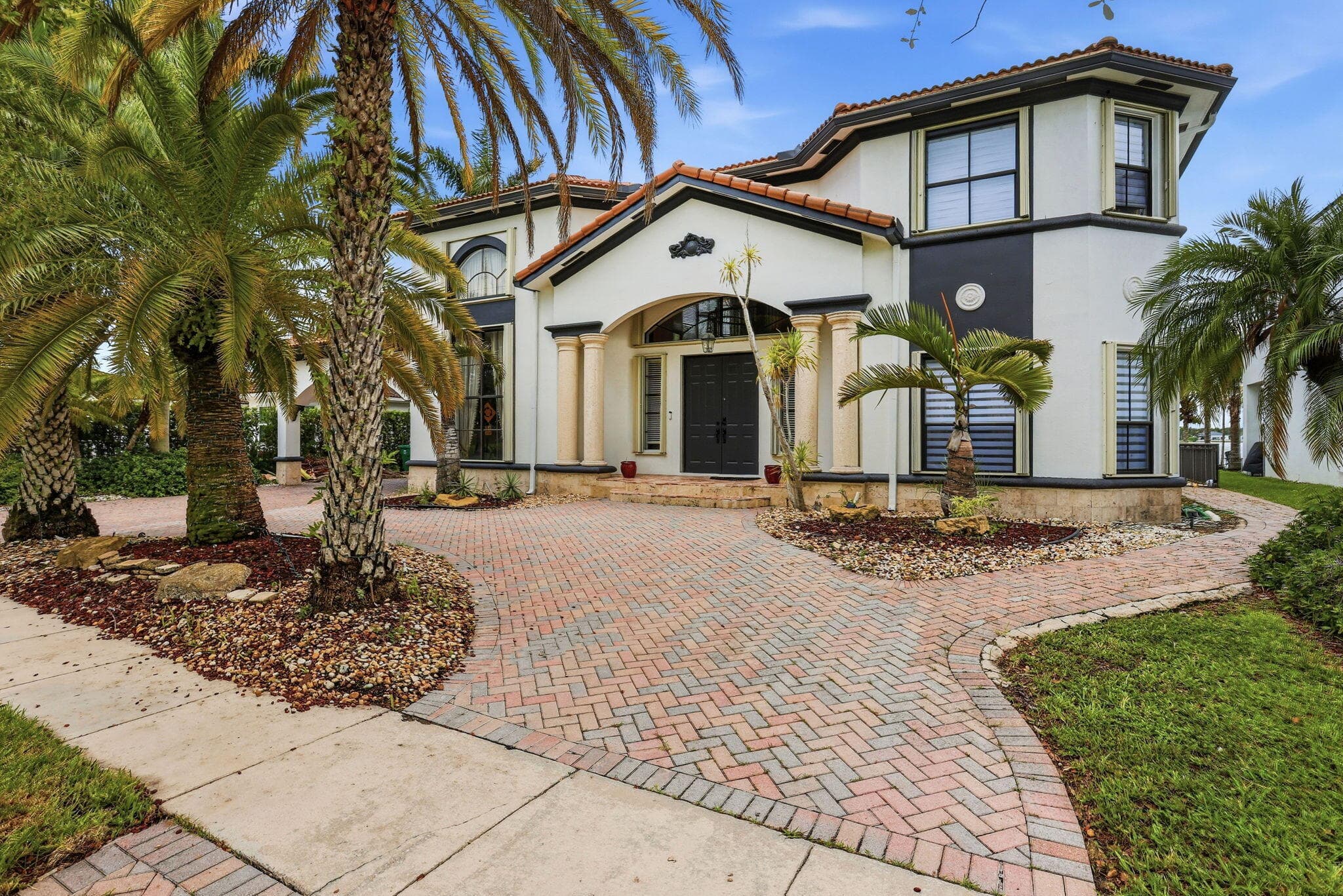18662 SW 17th Court, Miramar, FL 33029 — photo 2 of 39