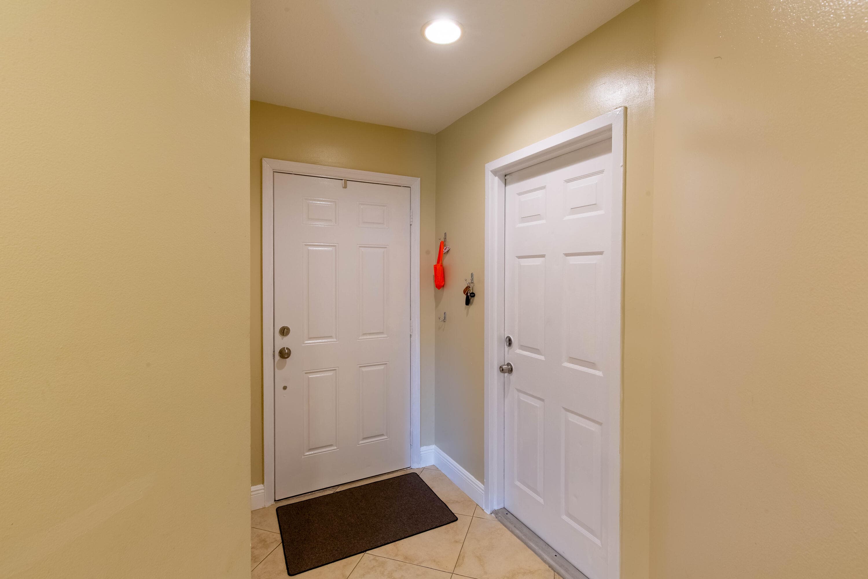 1599 Woodbridge Lakes Circle, West Palm Beach, FL 33406 — photo 10 of 38