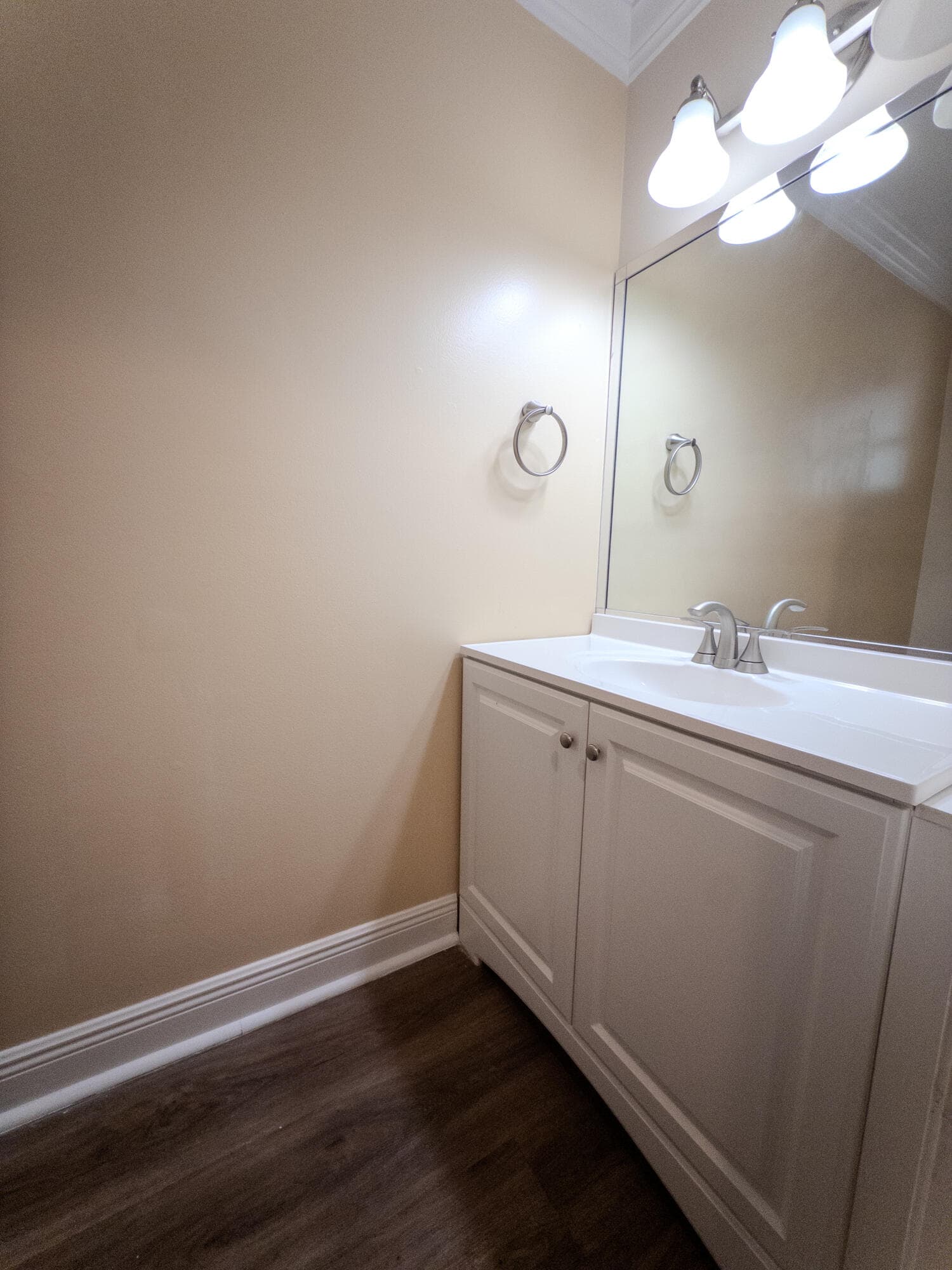 2011 E Discovery Cir E, Deerfield Beach, FL 33442 — photo 22 of 42