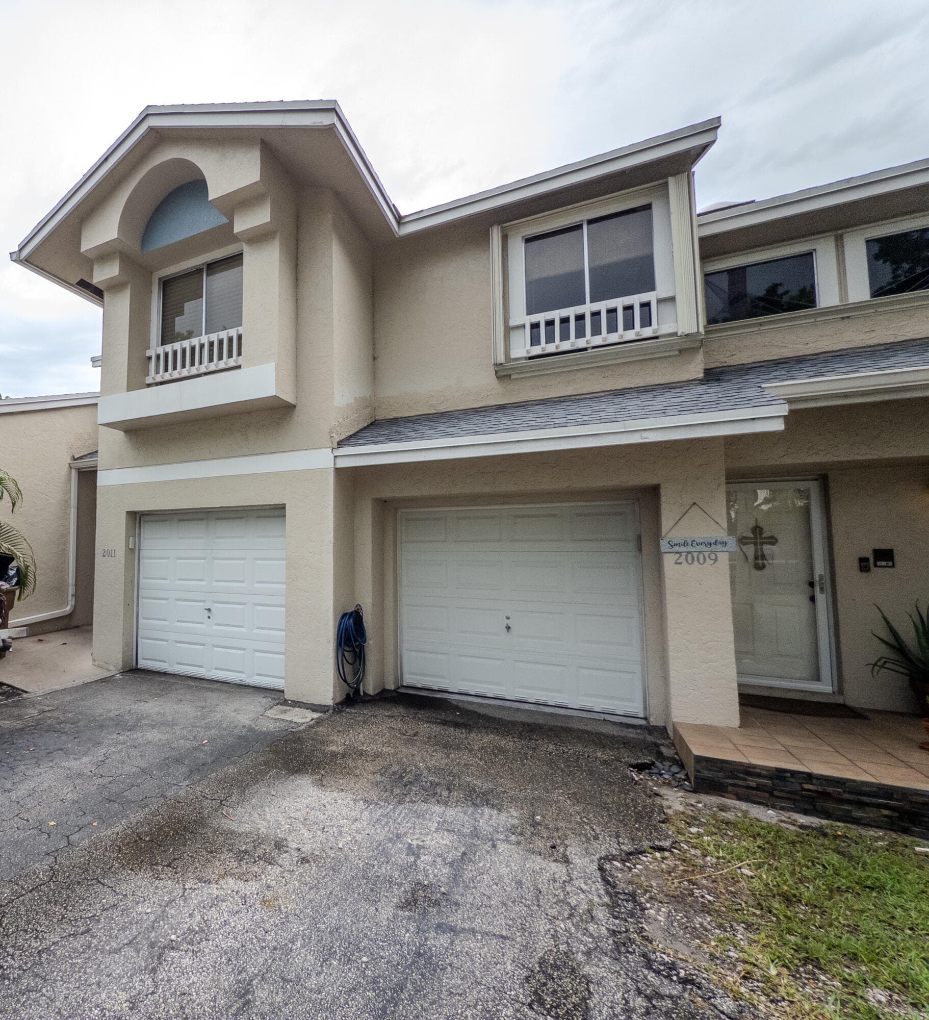 2011 E Discovery Cir E, Deerfield Beach, FL 33442 — photo 40 of 42