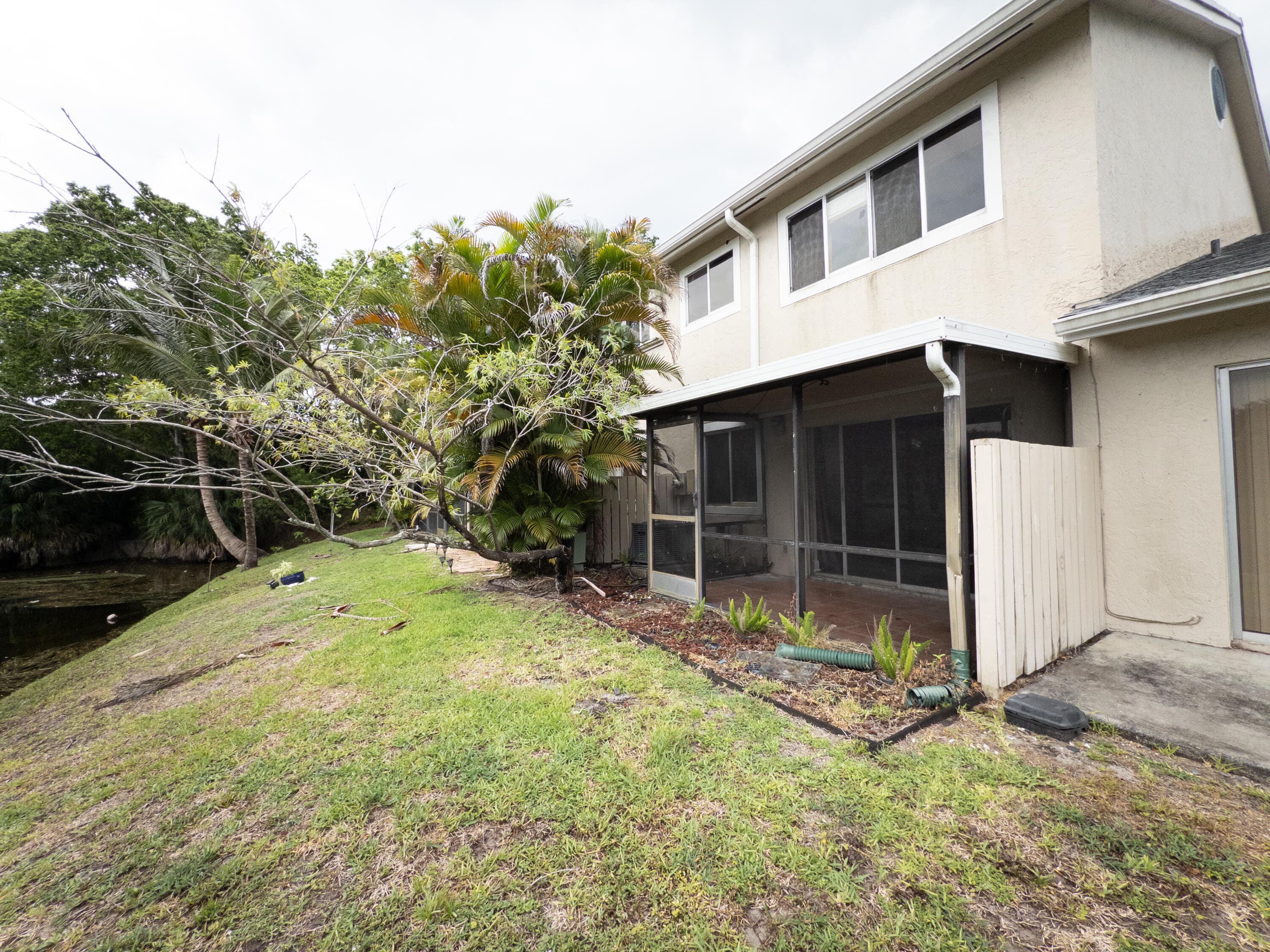 2011 E Discovery Cir E, Deerfield Beach, FL 33442 — photo 42 of 42