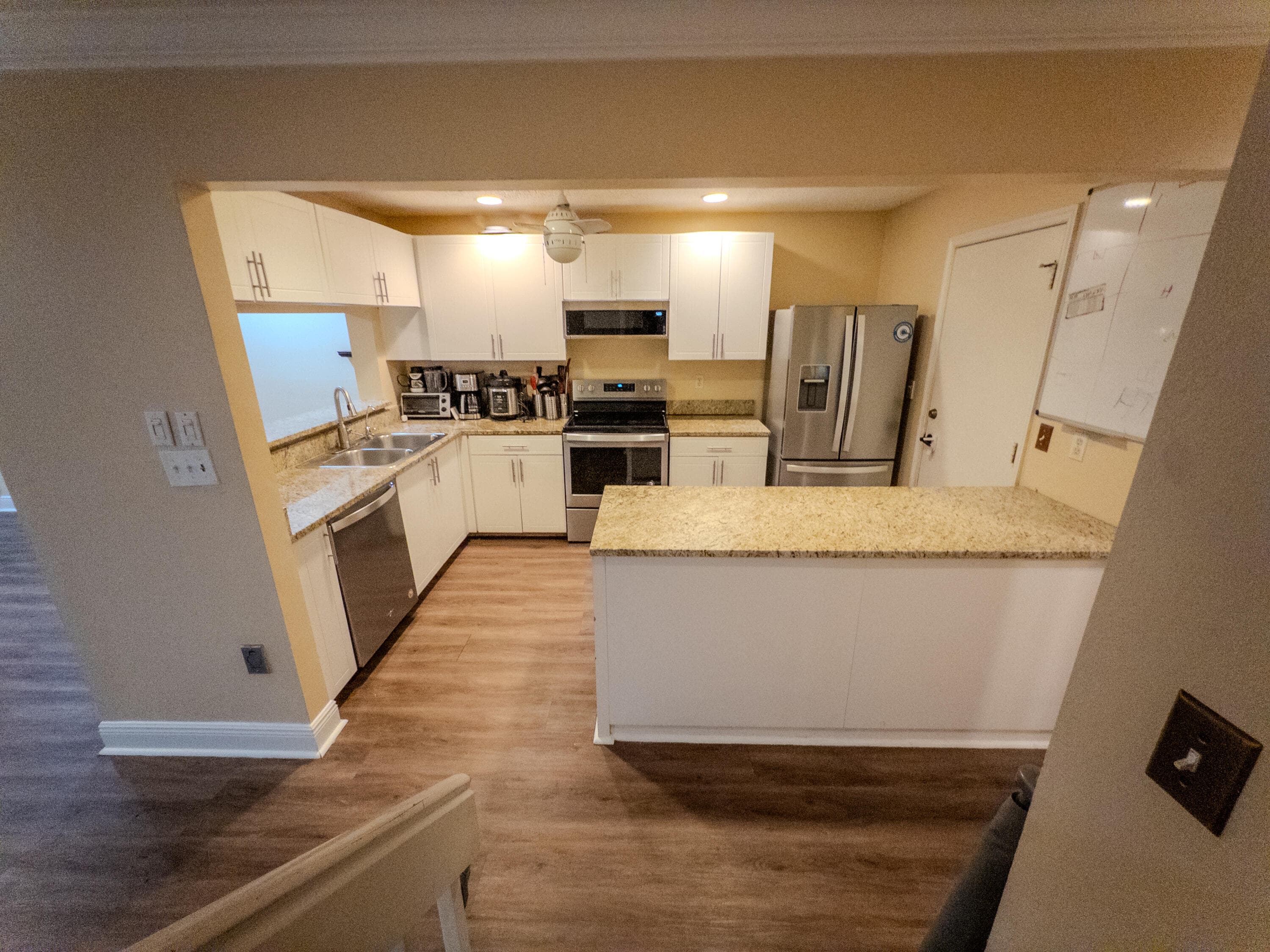 2011 E Discovery Cir E, Deerfield Beach, FL 33442 — photo 14 of 42