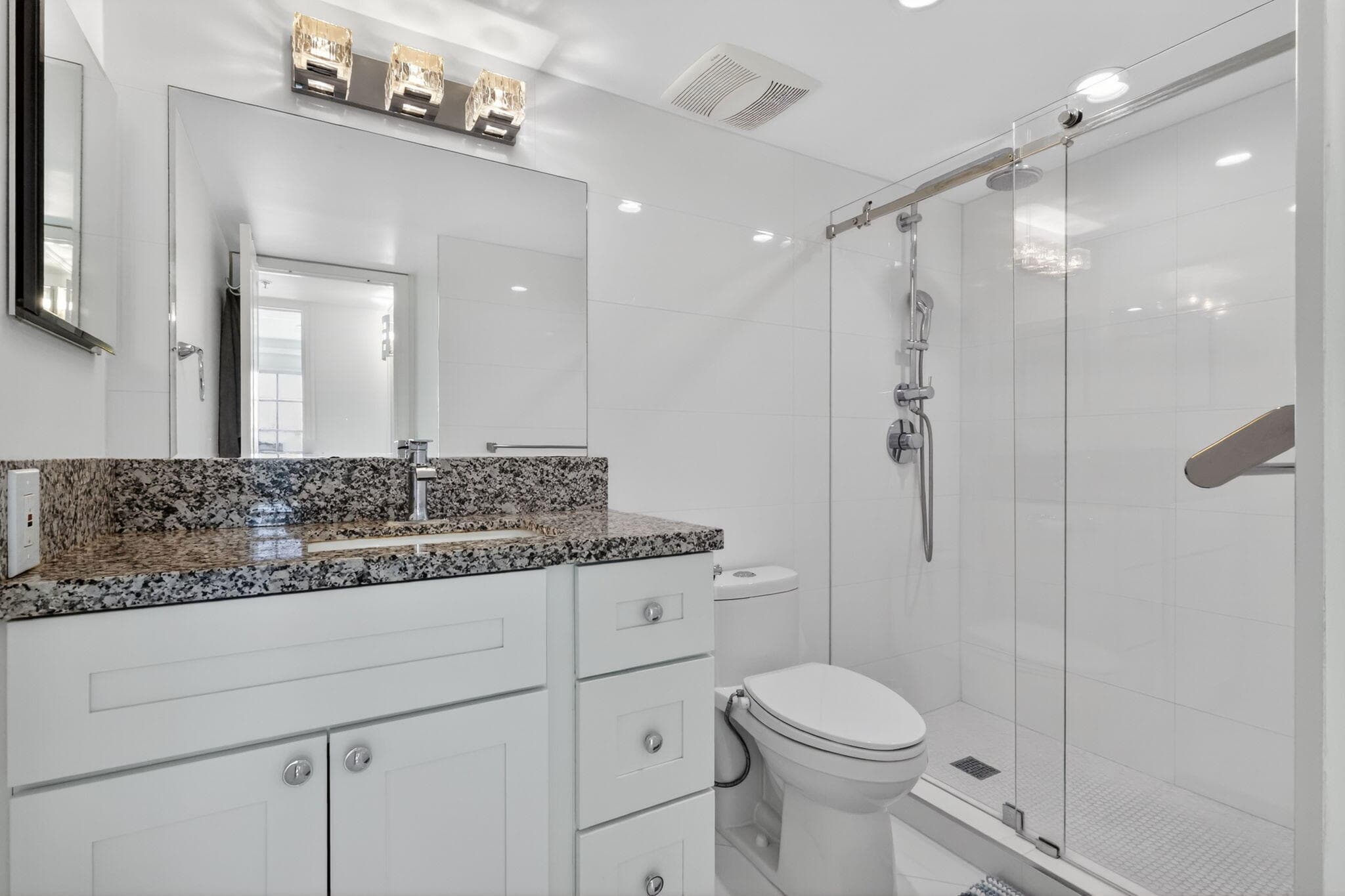 180 Yacht Club Way 304, Hypoluxo, FL 33462 — photo 3 of 52