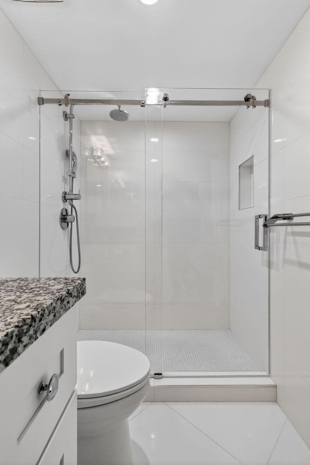 180 Yacht Club Way 304, Hypoluxo, FL 33462 — photo 4 of 52