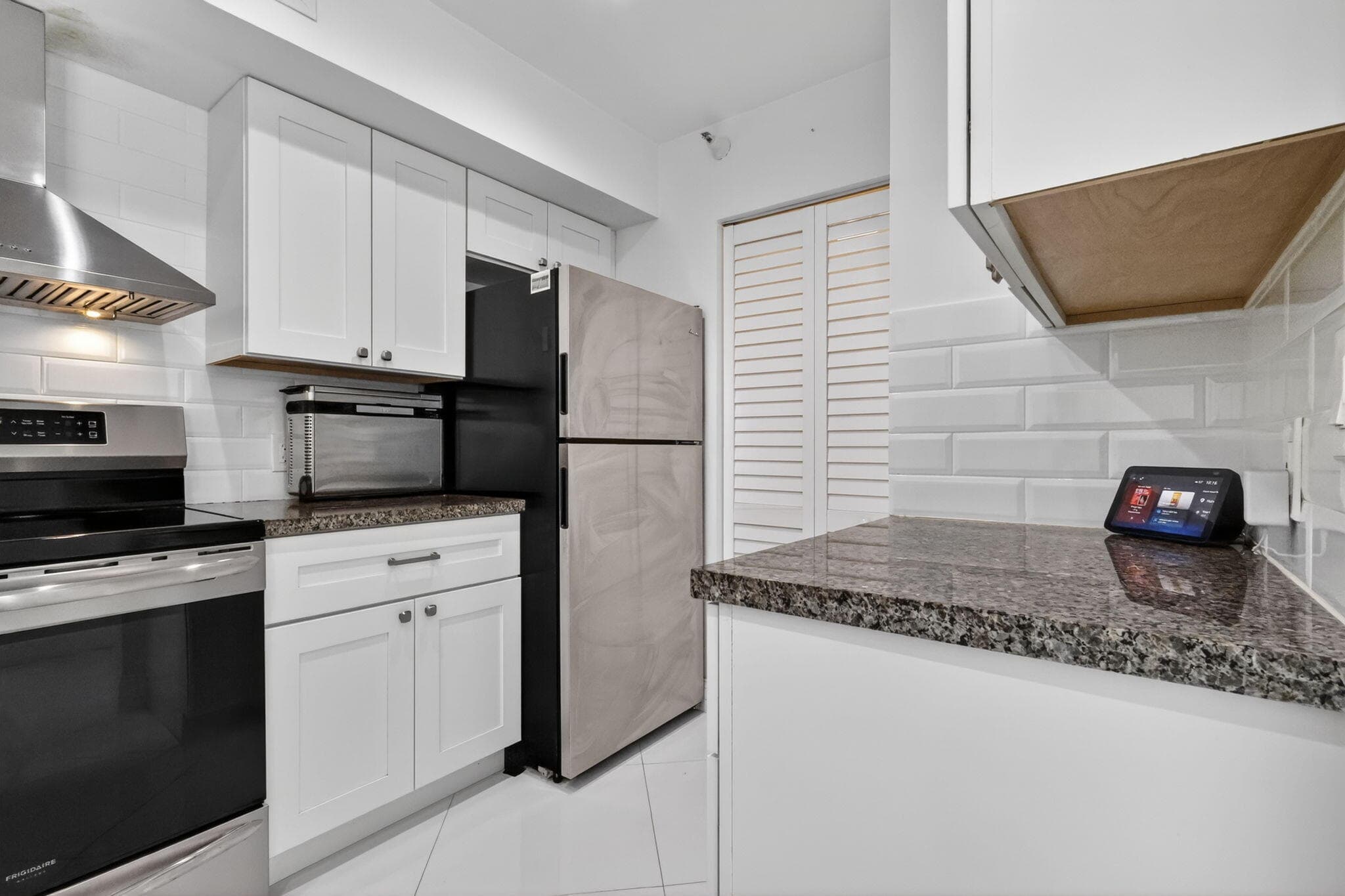 180 Yacht Club Way 304, Hypoluxo, FL 33462 — photo 18 of 52