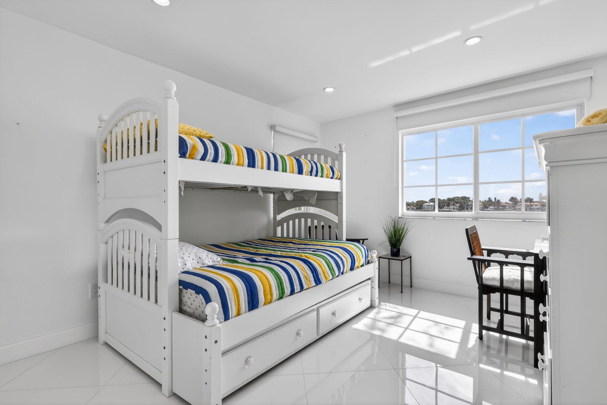 180 Yacht Club Way 304, Hypoluxo, FL 33462 — photo 22 of 52