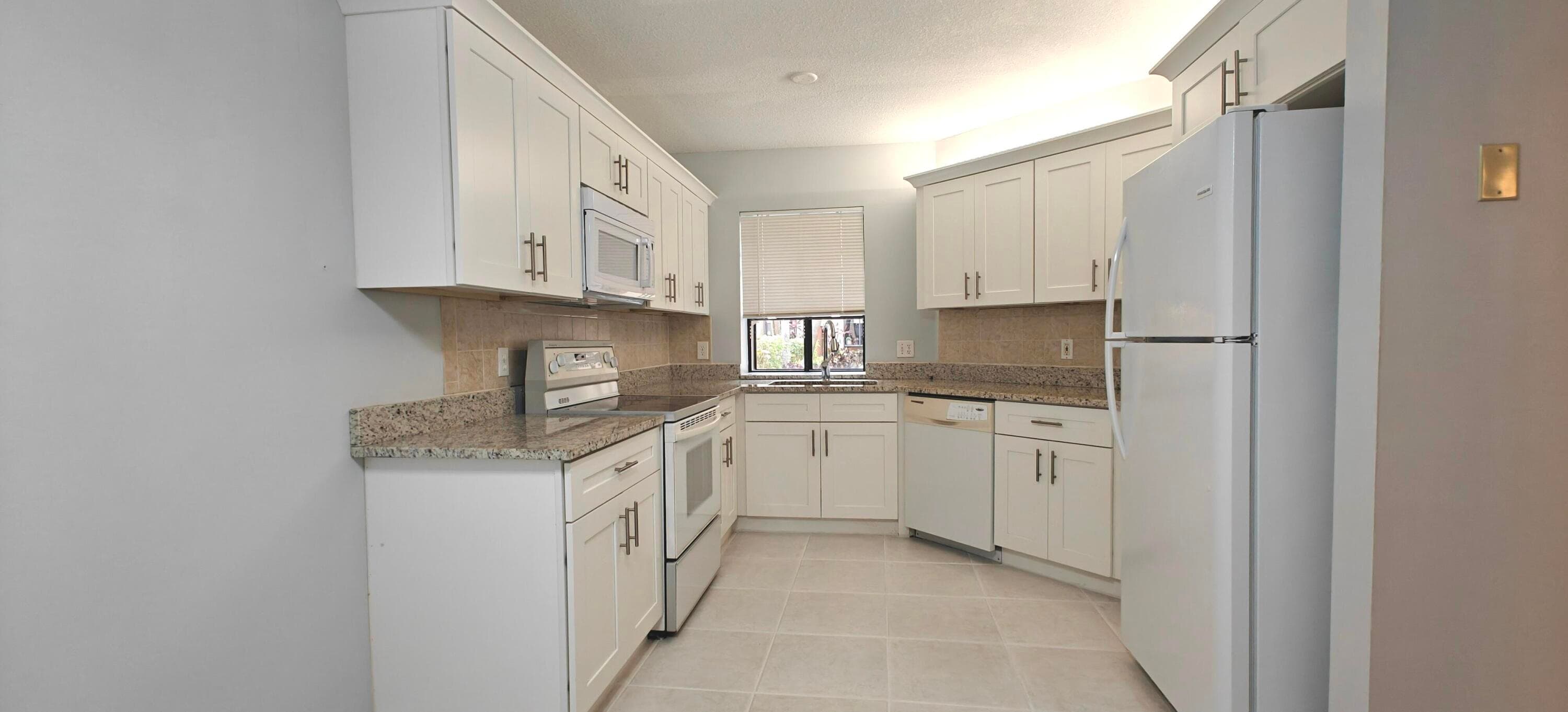 5139 Europa Drive H, Boynton Beach, FL 33437 — photo 11 of 23