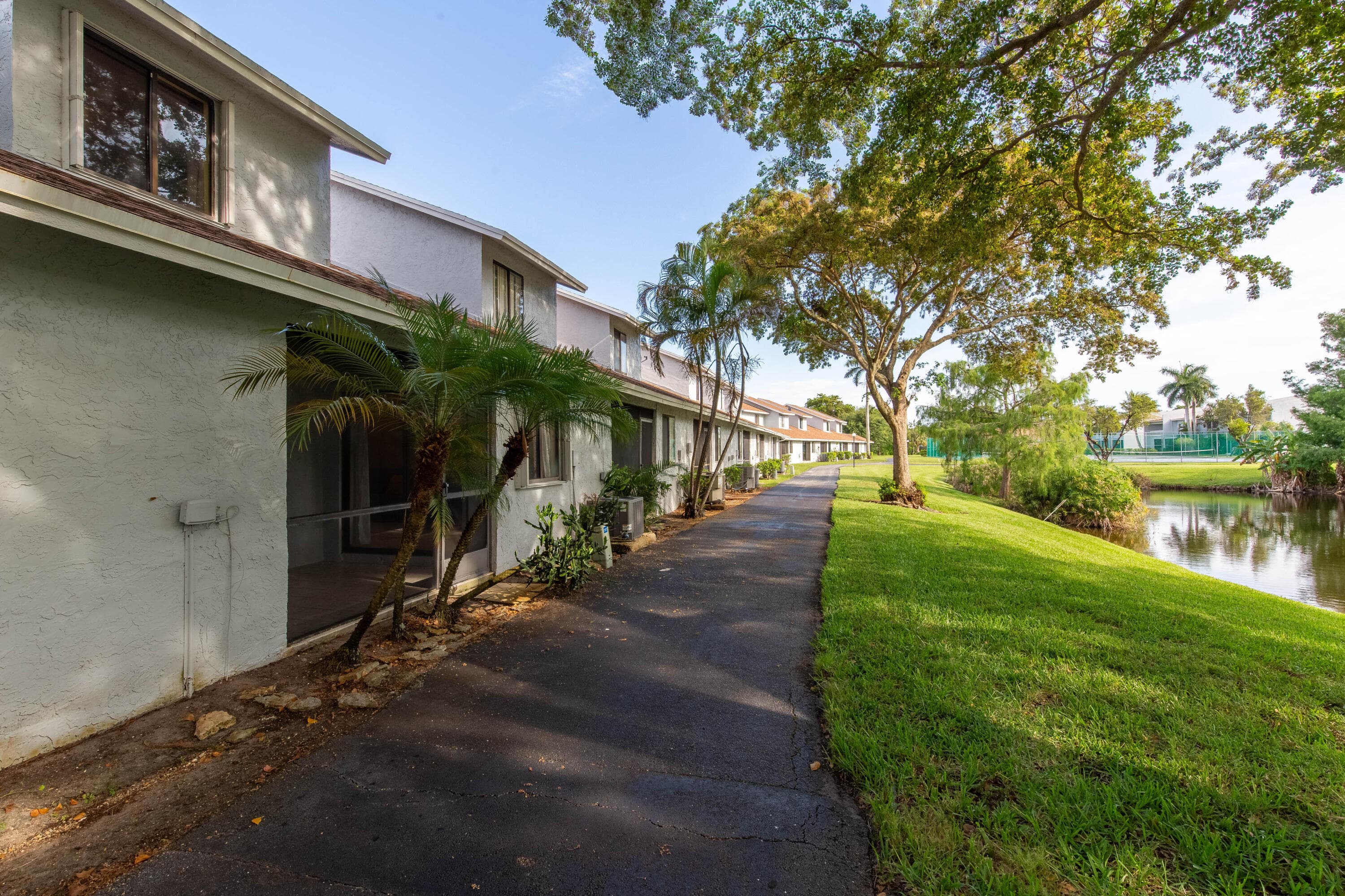 1599 Woodbridge Lakes Circle, West Palm Beach, FL 33406 — photo 27 of 38