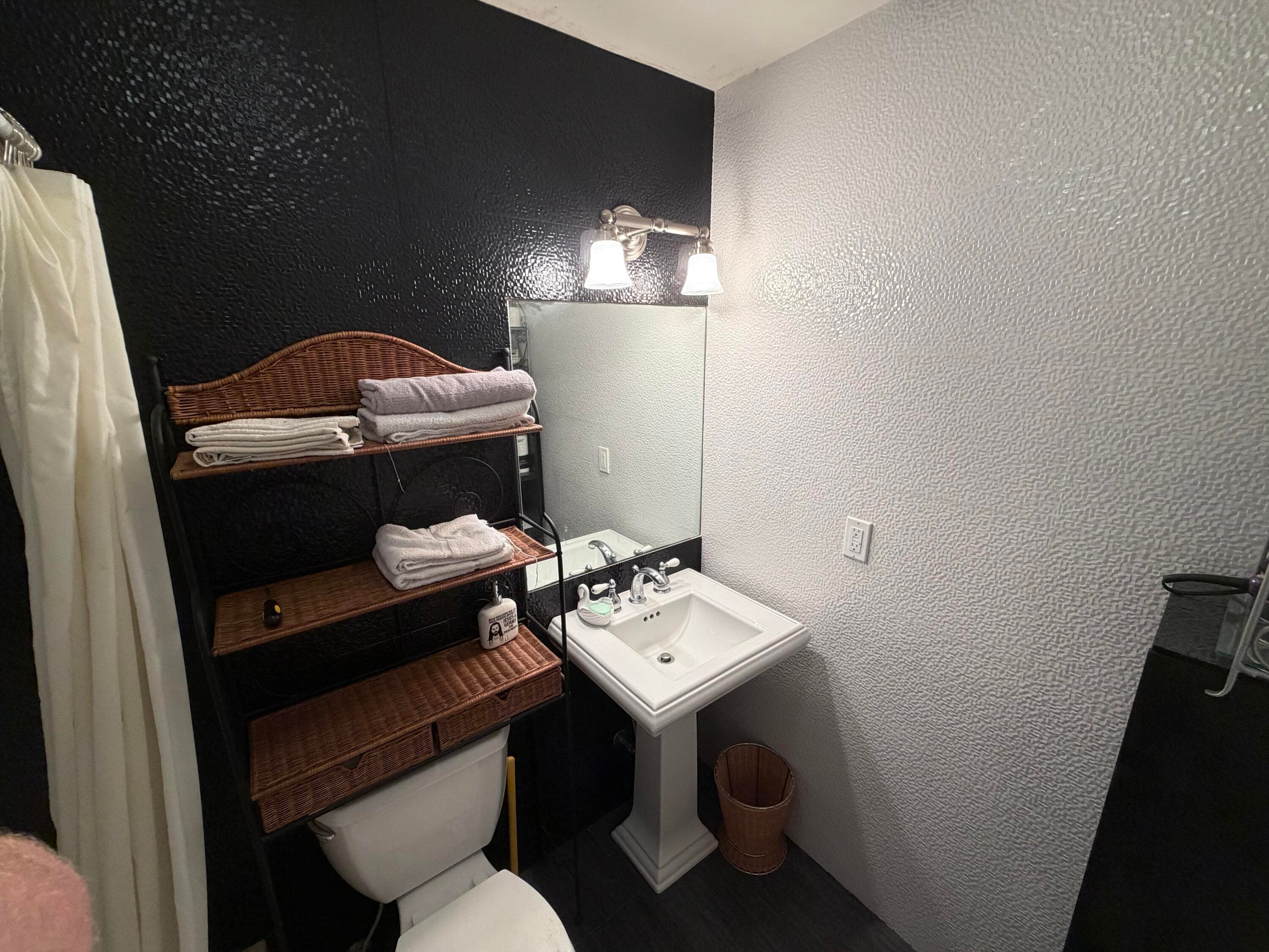 42 SW 6th Street, Dania Beach, FL 33004 — photo 28 of 55