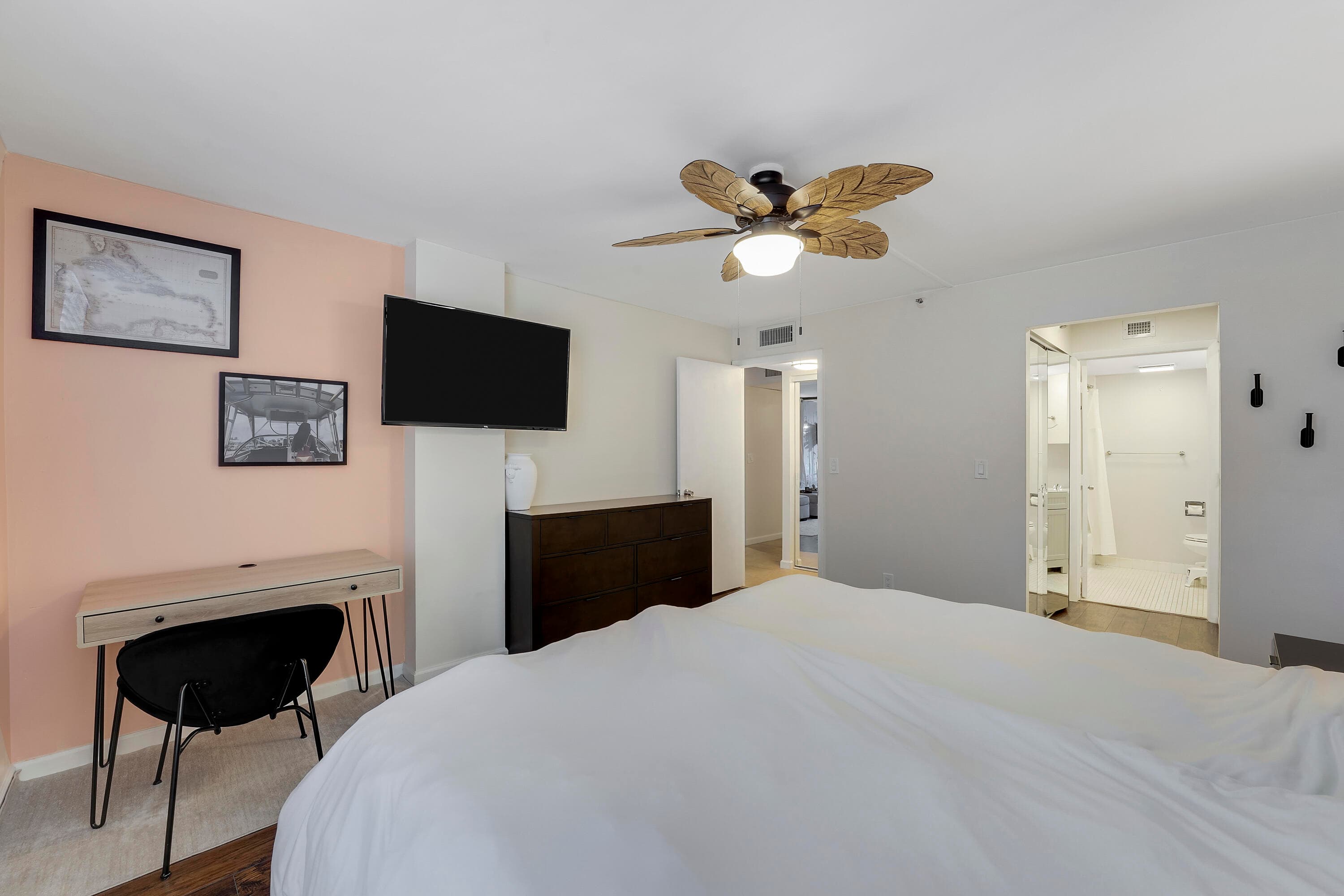 20 Royal Palm Way 204, Boca Raton, FL 33432 — photo 15 of 29