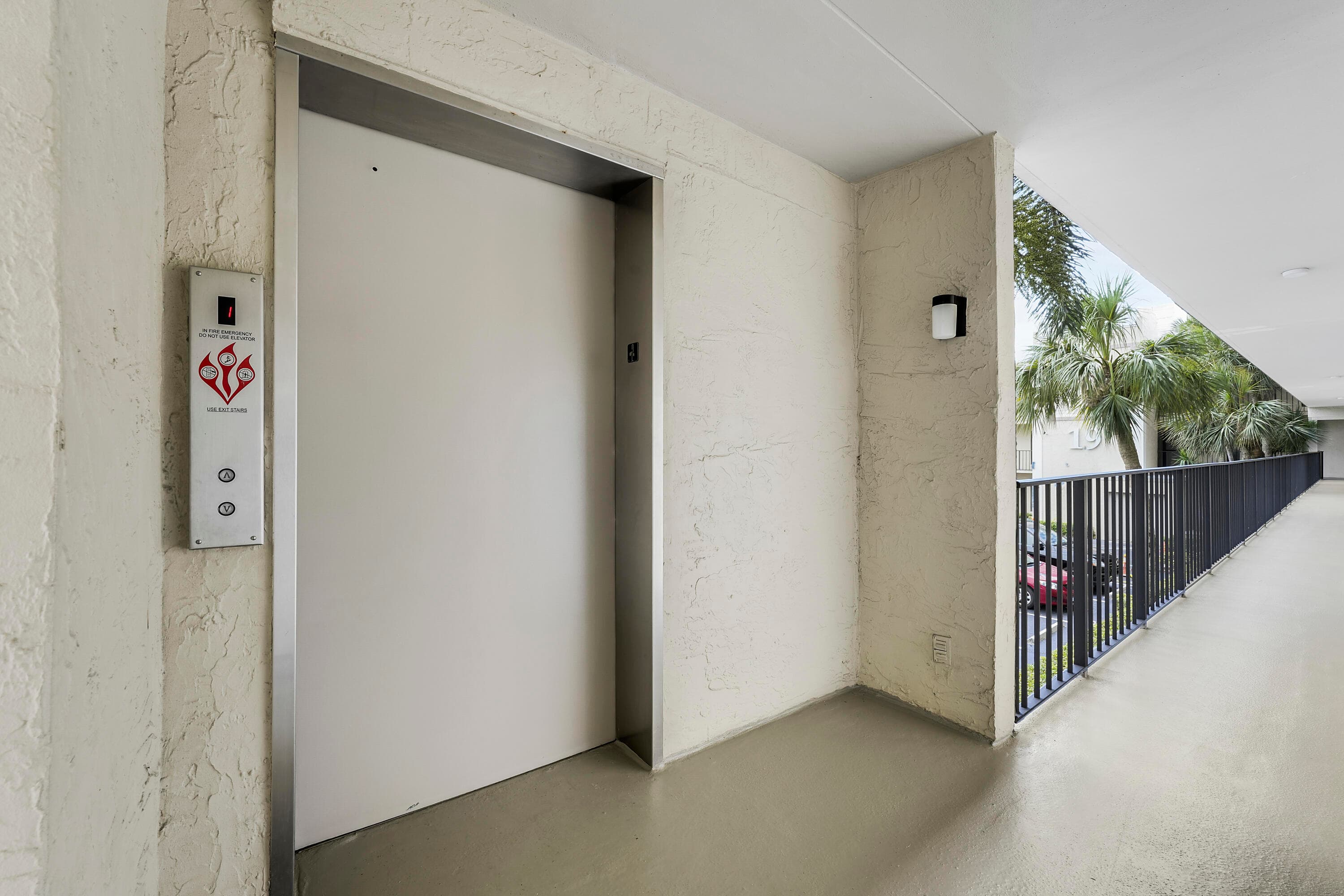 20 Royal Palm Way 204, Boca Raton, FL 33432 — photo 17 of 29