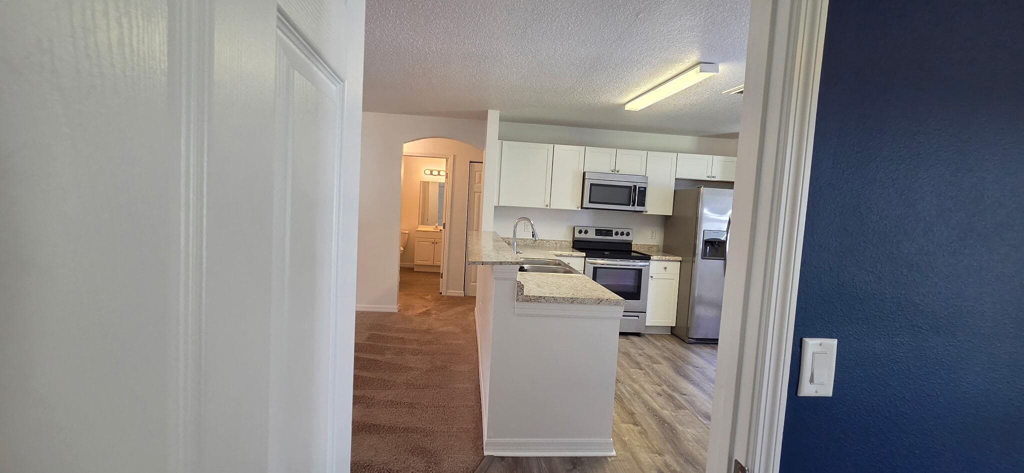 2135 SW 19th Ave Avenue SW, Vero Beach, FL 32962 — photo 7 of 36