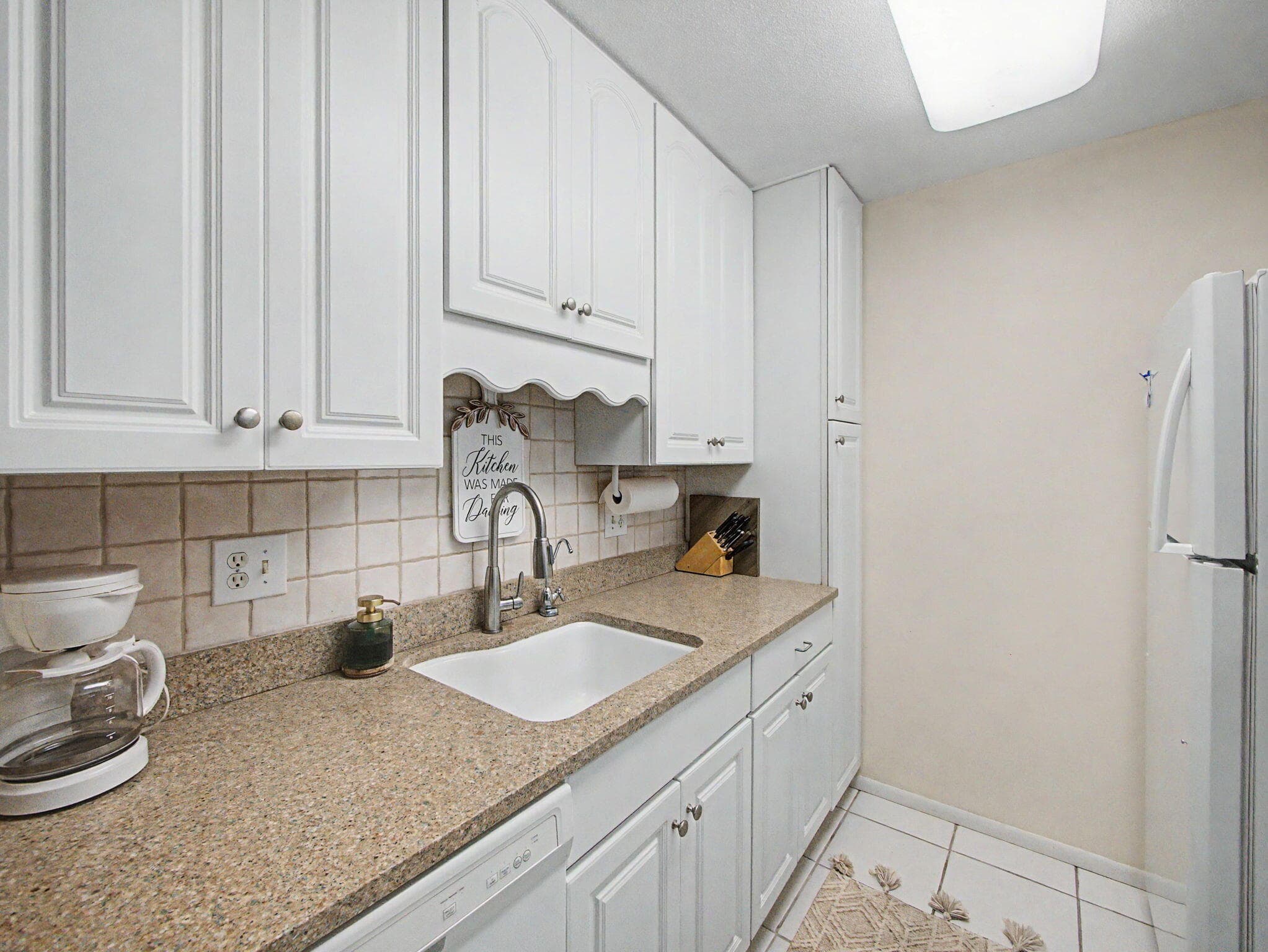 111 Doolen Court 104, North Palm Beach, FL 33408 — photo 7 of 20