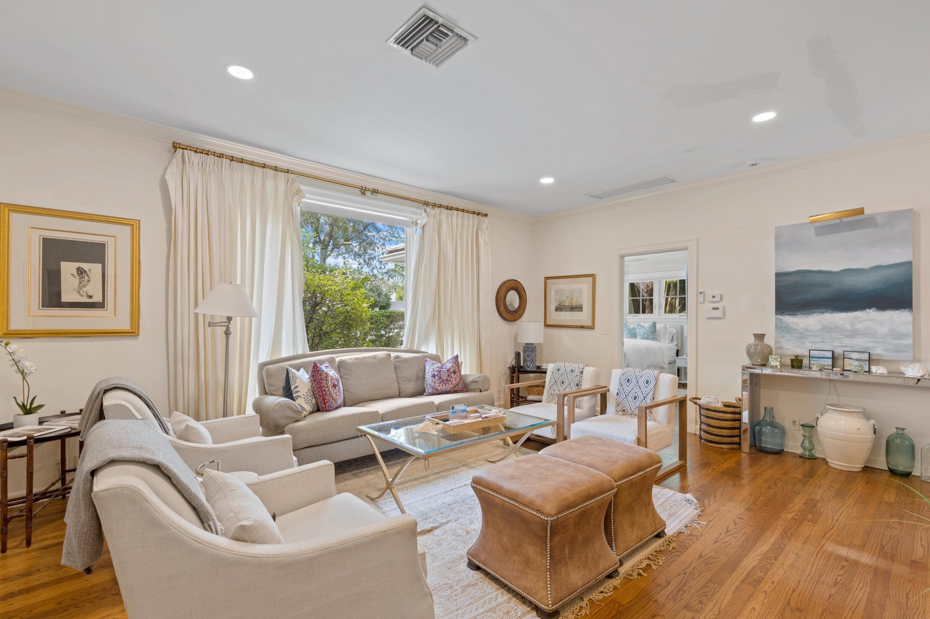 733 Sunset Road, West Palm Beach, FL 33401 — photo 5 of 32