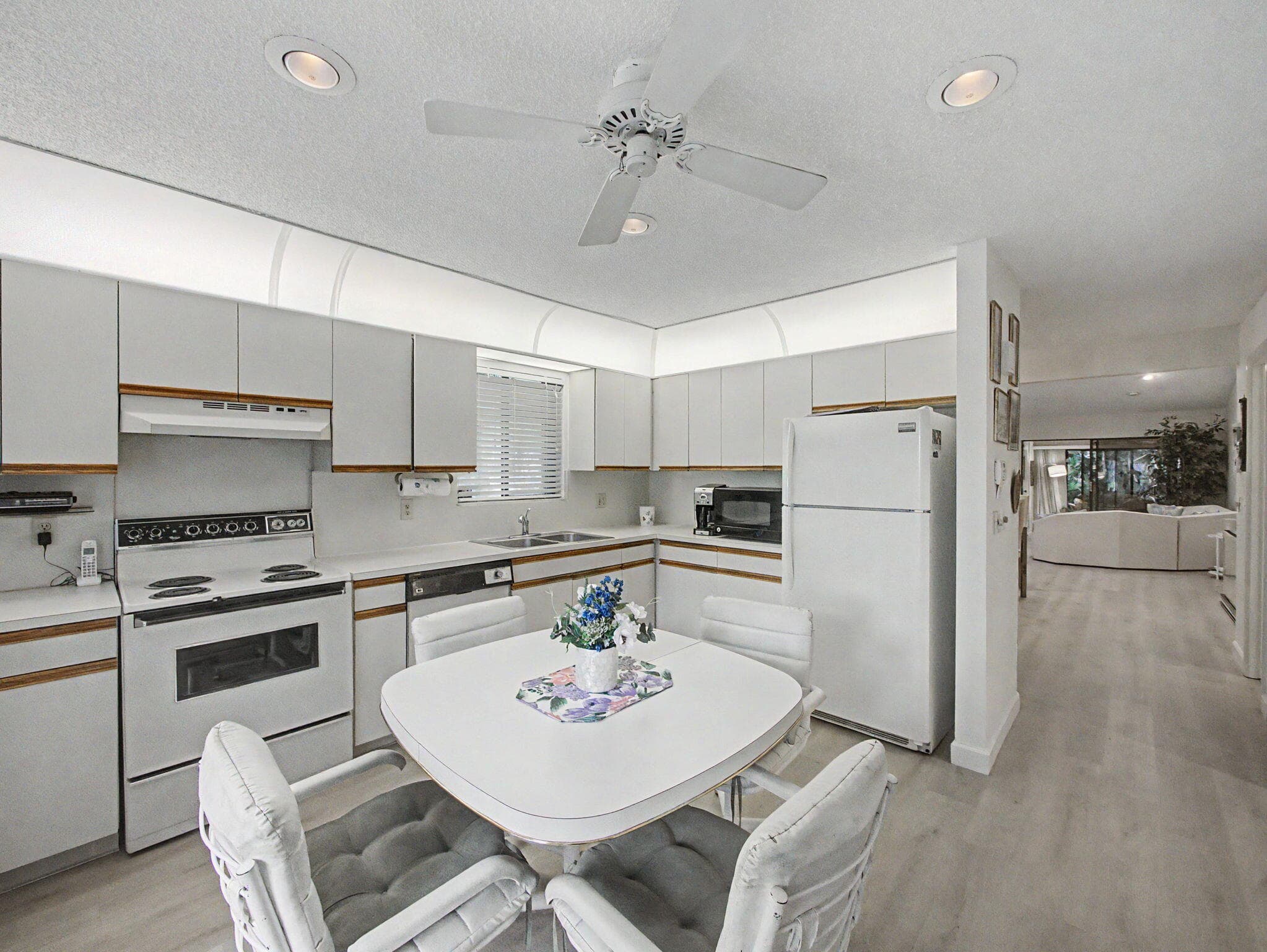 10089 Cherrywood Place, Boynton Beach, FL 33437 — photo 3 of 29