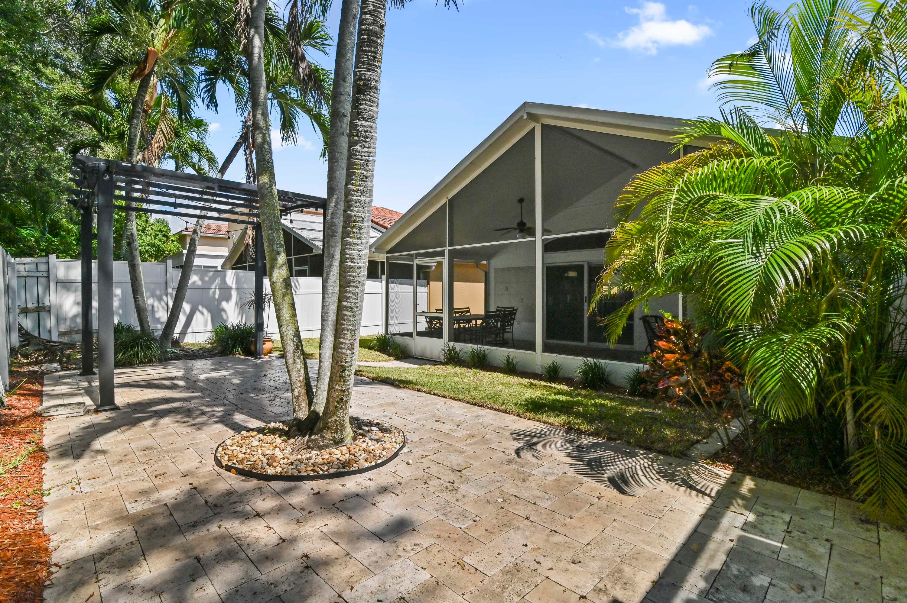 5690 Green Island Drive, Lake Worth, FL 33463 — photo 21 of 22