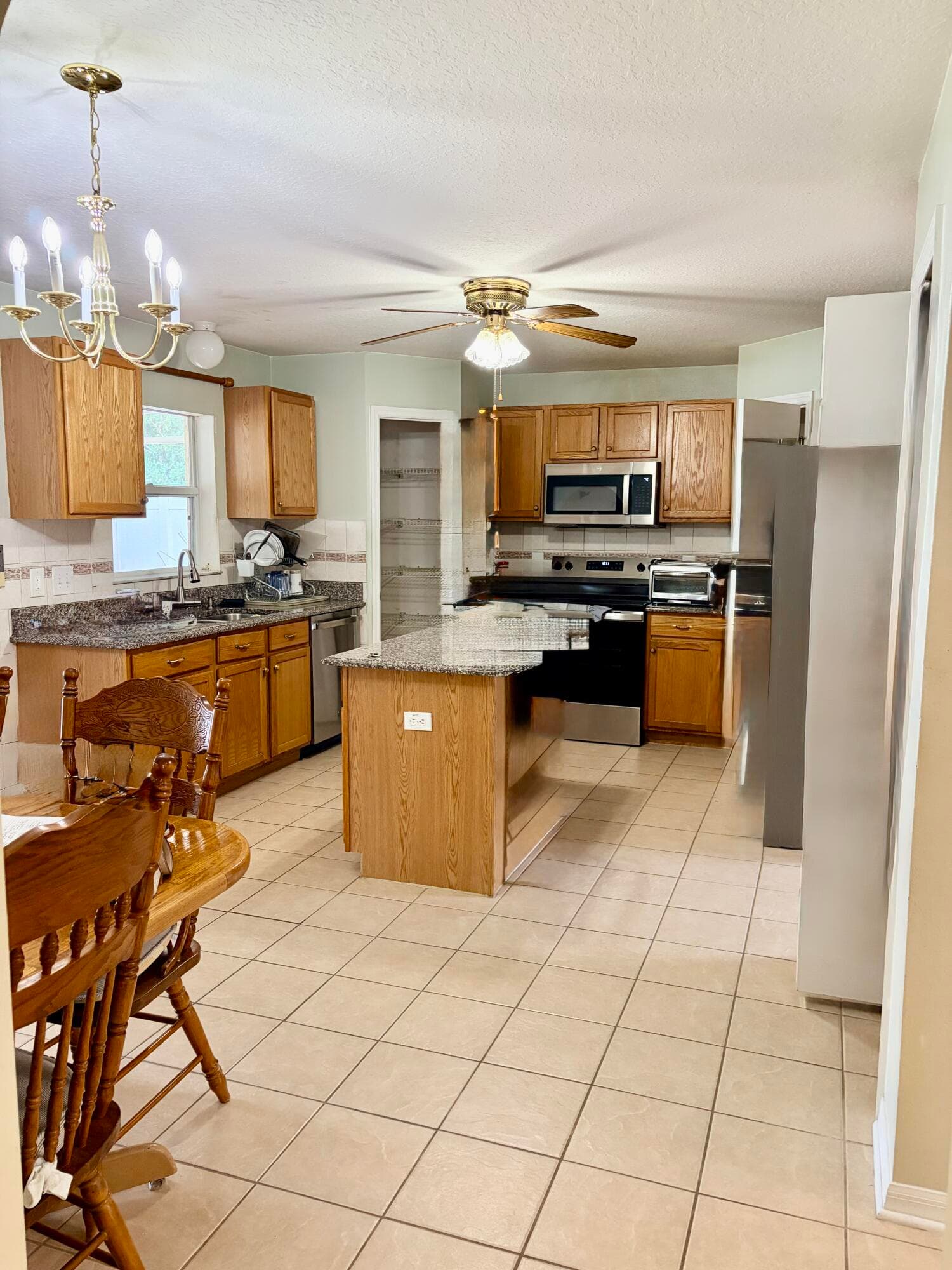 2408 Sandridge Circle, Eustis, FL 32726 — photo 9 of 21