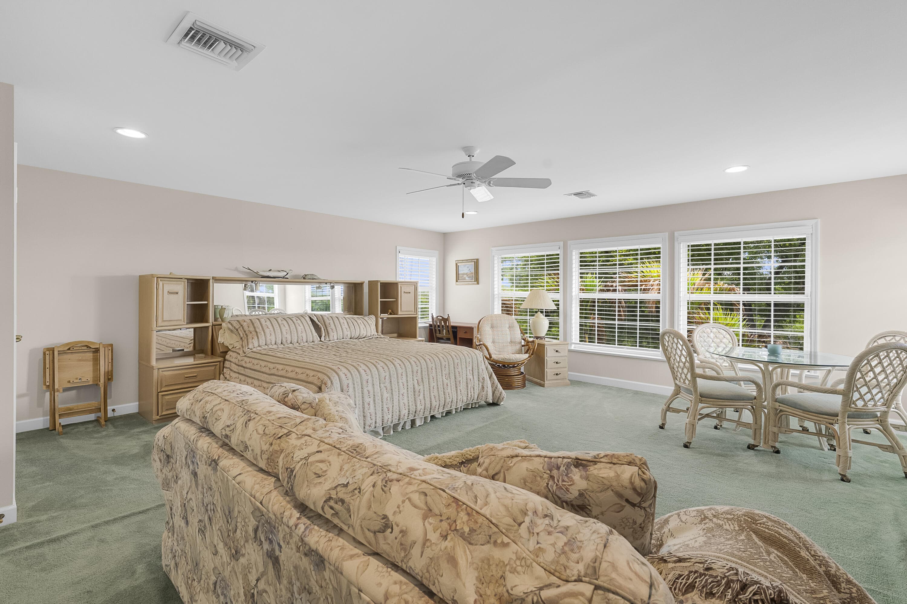 2165 SE 7th Ave Avenue SE, Vero Beach, FL 32962 — photo 35 of 48