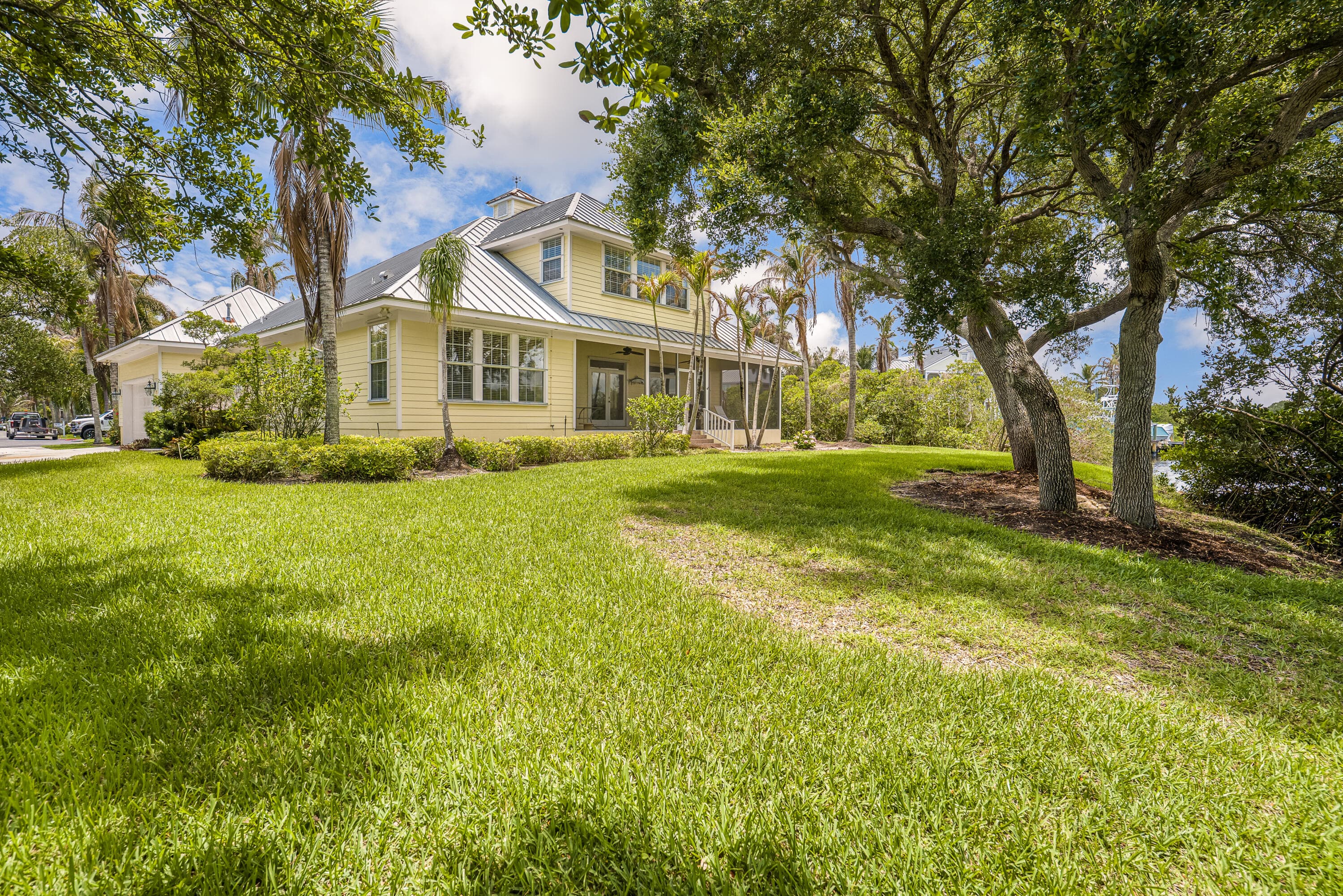 2165 SE 7th Ave Avenue SE, Vero Beach, FL 32962 — photo 46 of 48