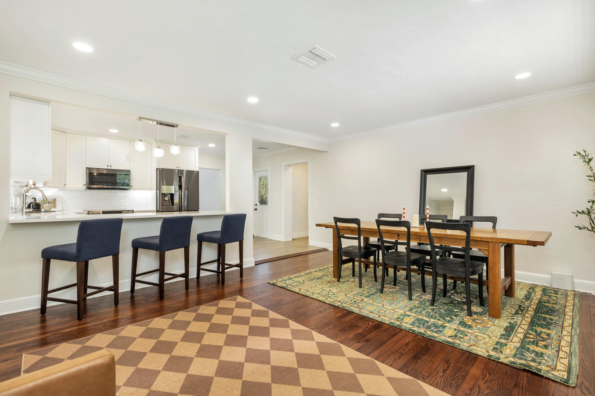 844 Avon Road, West Palm Beach, FL 33401 — photo 8 of 33