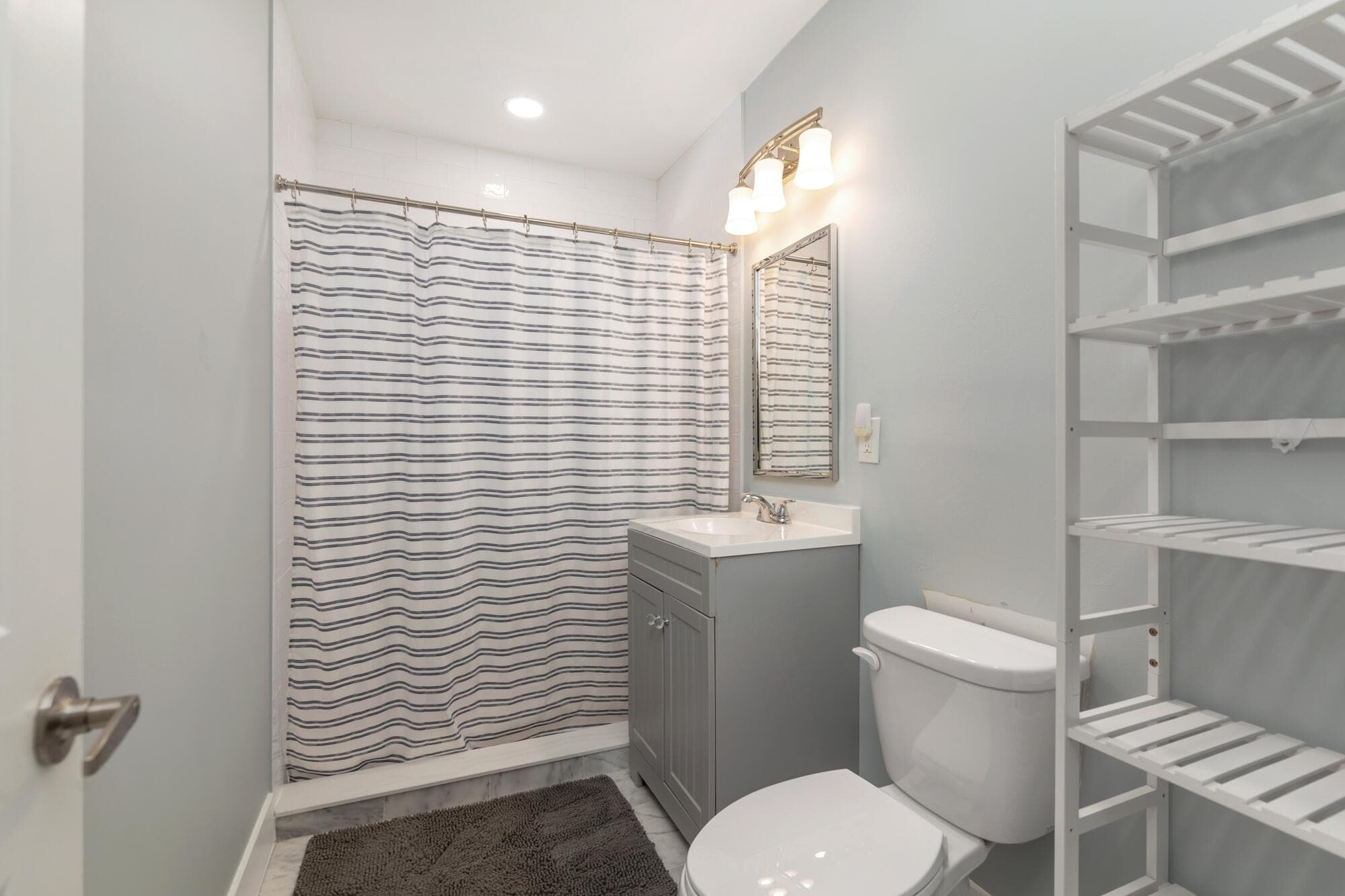 844 Avon Road, West Palm Beach, FL 33401 — photo 19 of 33