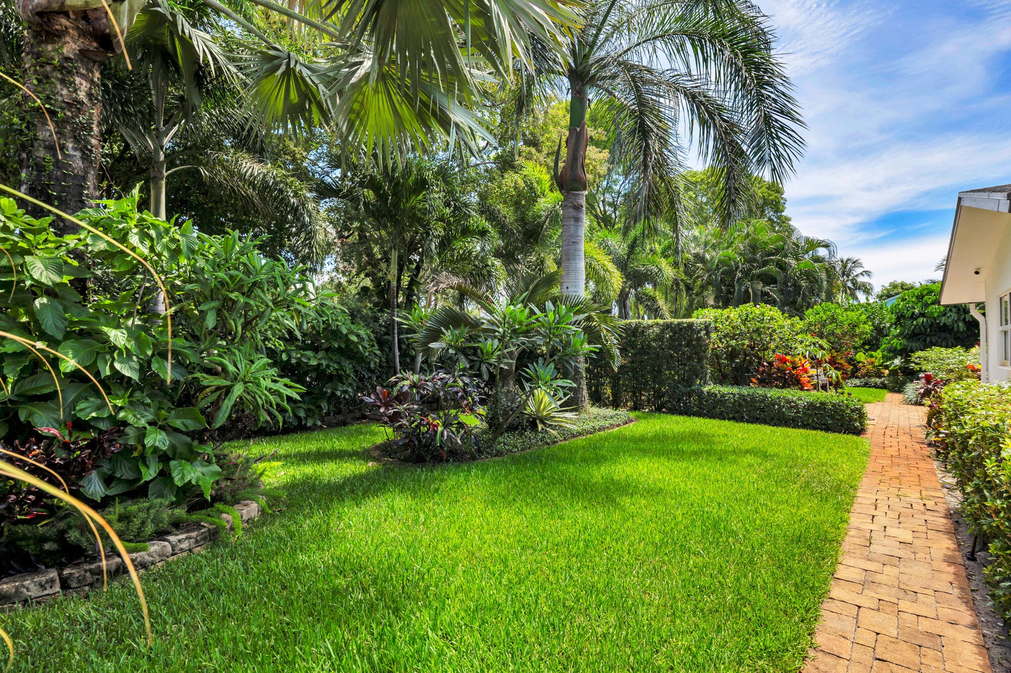 844 Avon Road, West Palm Beach, FL 33401 — photo 27 of 33