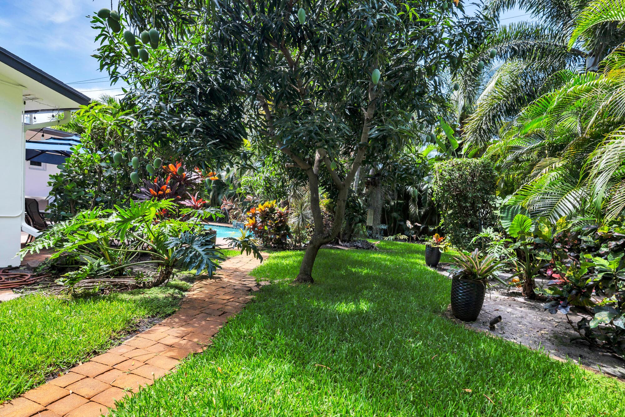 844 Avon Road, West Palm Beach, FL 33401 — photo 26 of 33