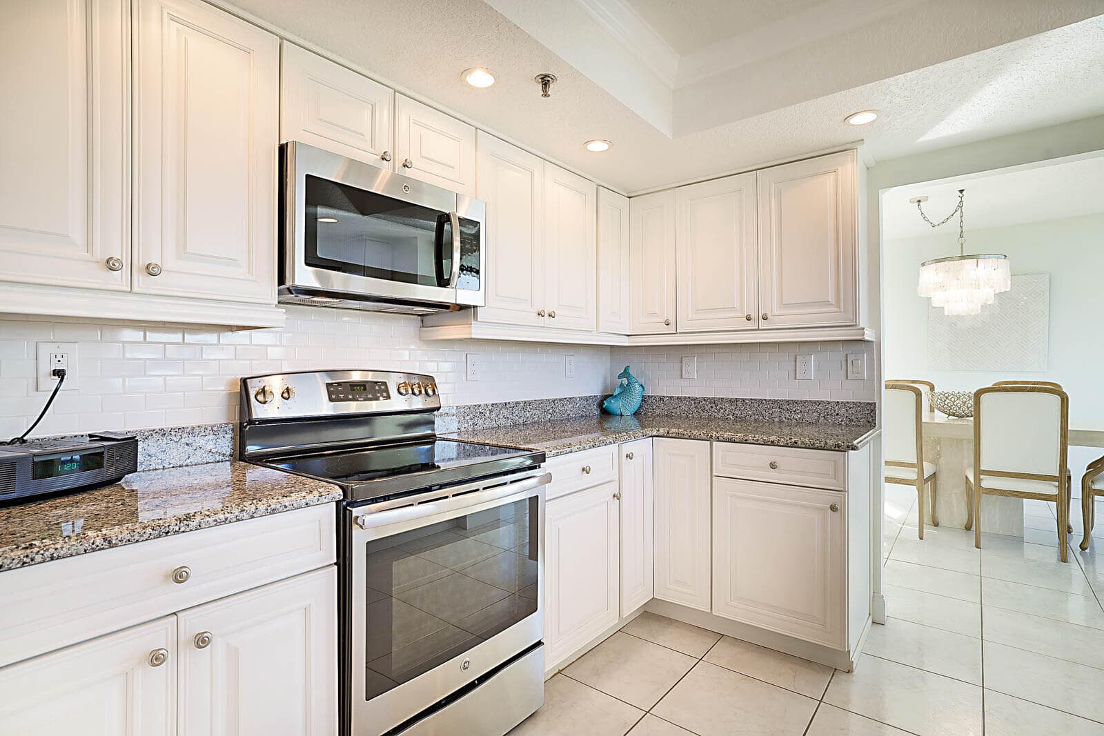 2917 S Ocean Boulevard 405, Highland Beach, FL 33487 — photo 12 of 54