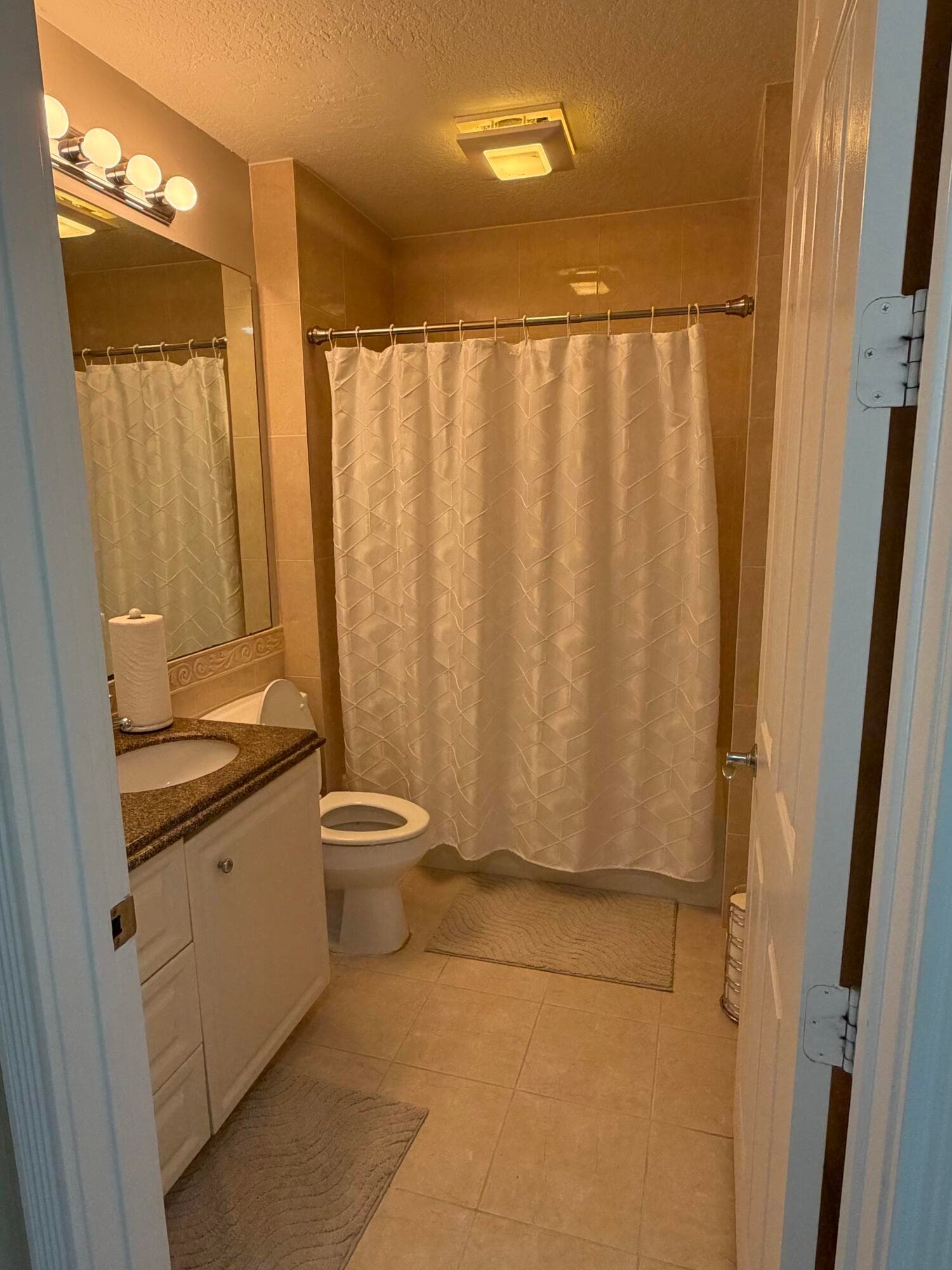 38 E Harbour Isle Dr Drive E 106, Fort Pierce, FL 34949 — photo 5 of 25