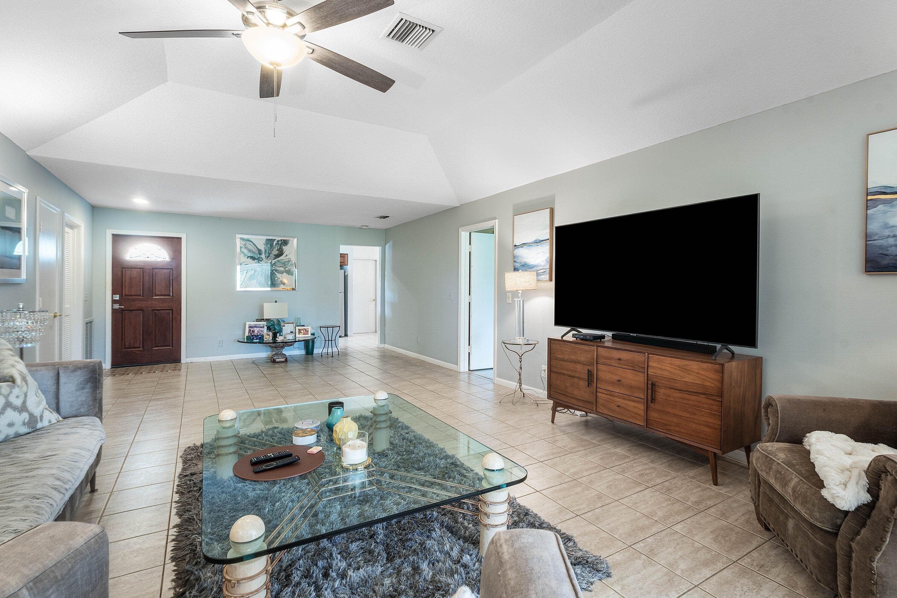 6403 Eastpointe Pines Street, Palm Beach Gardens, FL 33418 — photo 5 of 29