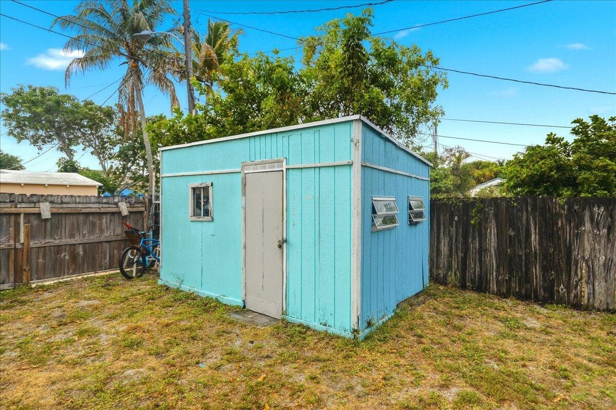1219 N E Street, Lake Worth, FL 33460 — photo 25 of 25