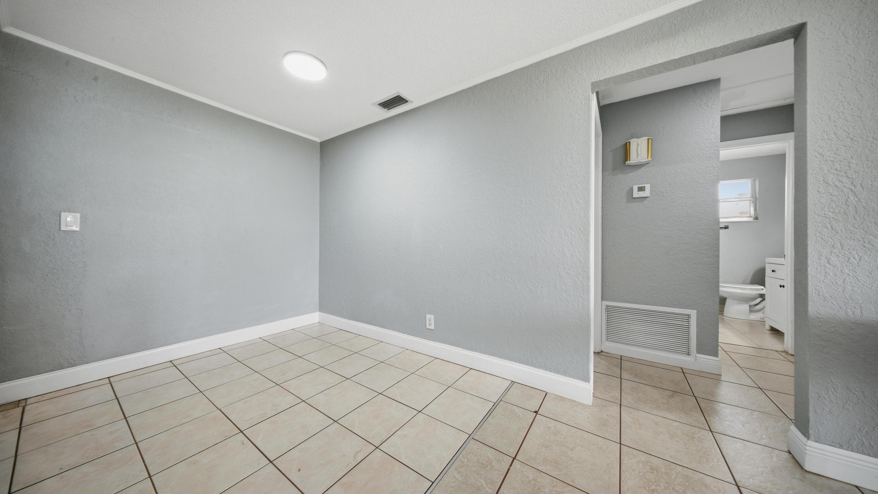 4681 SW 43rd Terrace 2, Dania Beach, FL 33314 — photo 17 of 19