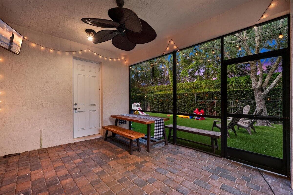 603 Castle Drive, Palm Beach Gardens, FL 33410 — photo 22 of 61