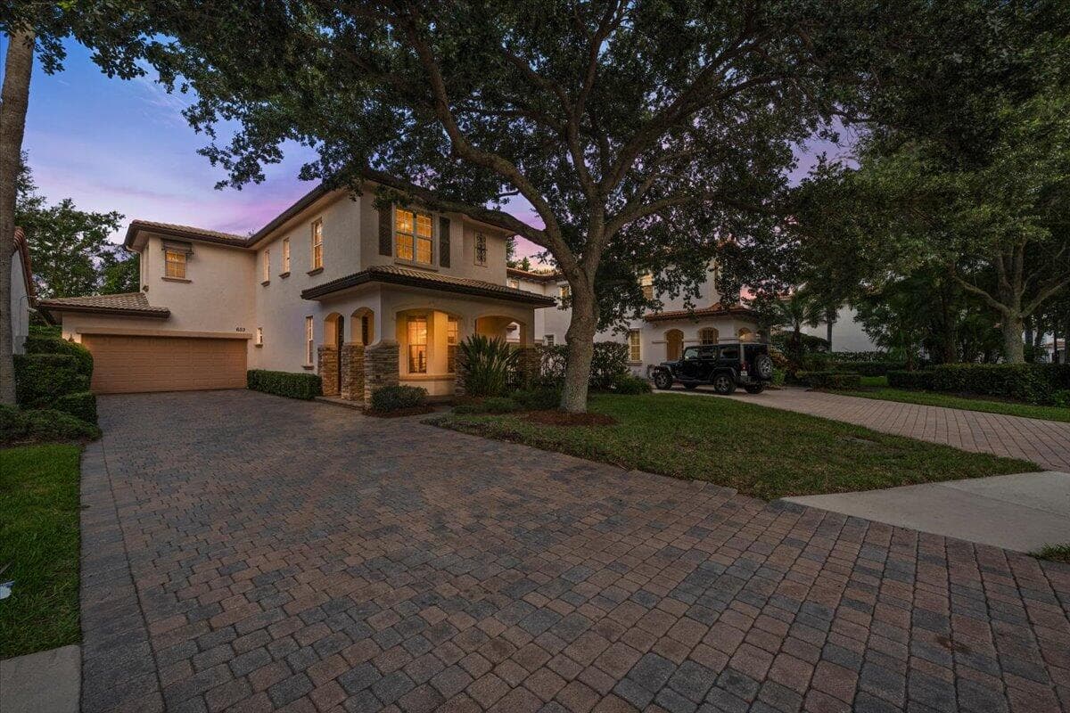 603 Castle Drive, Palm Beach Gardens, FL 33410 — photo 33 of 61