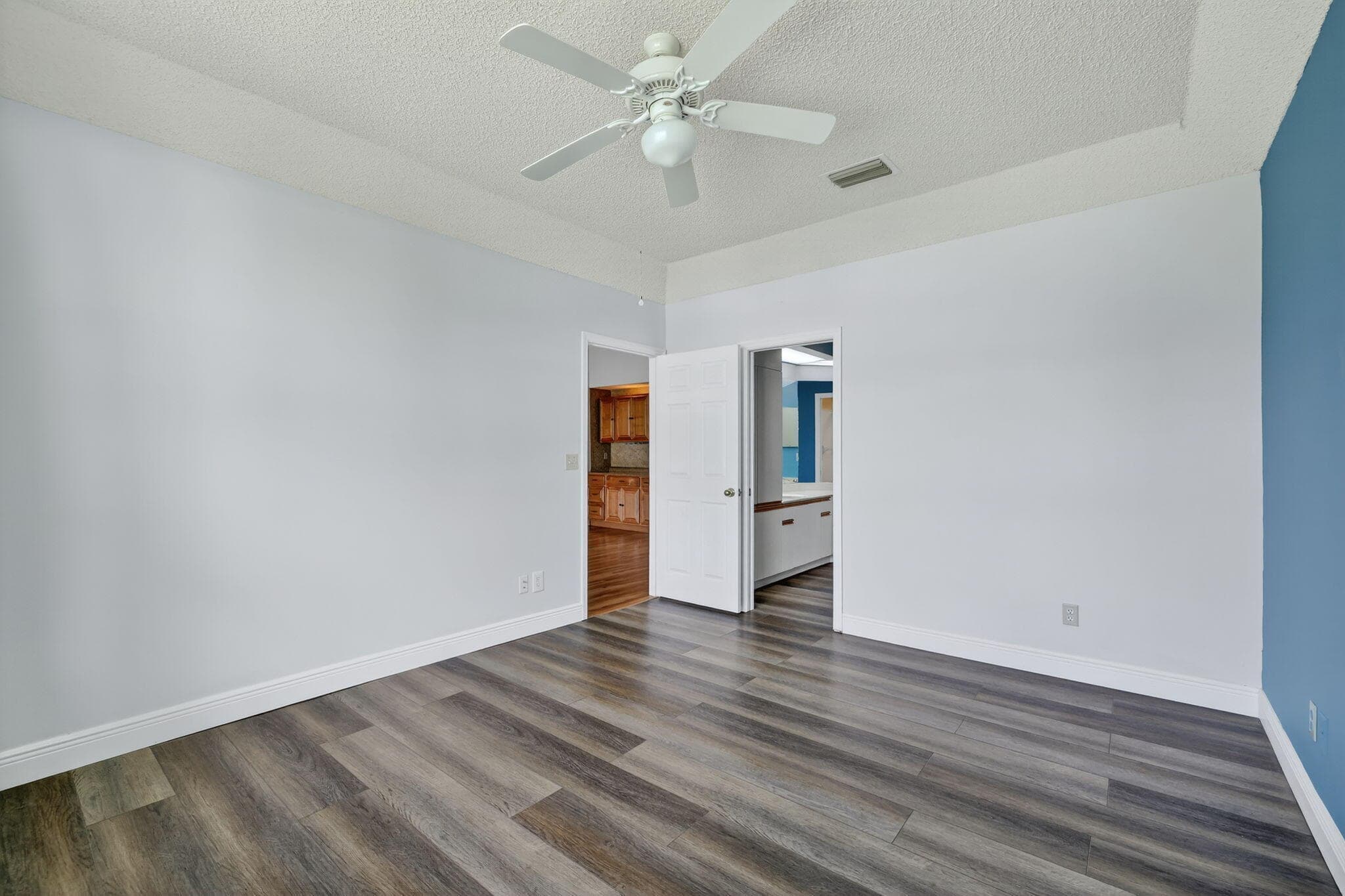 6101 SE Landing Way 11, Stuart, FL 34997 — photo 21 of 60