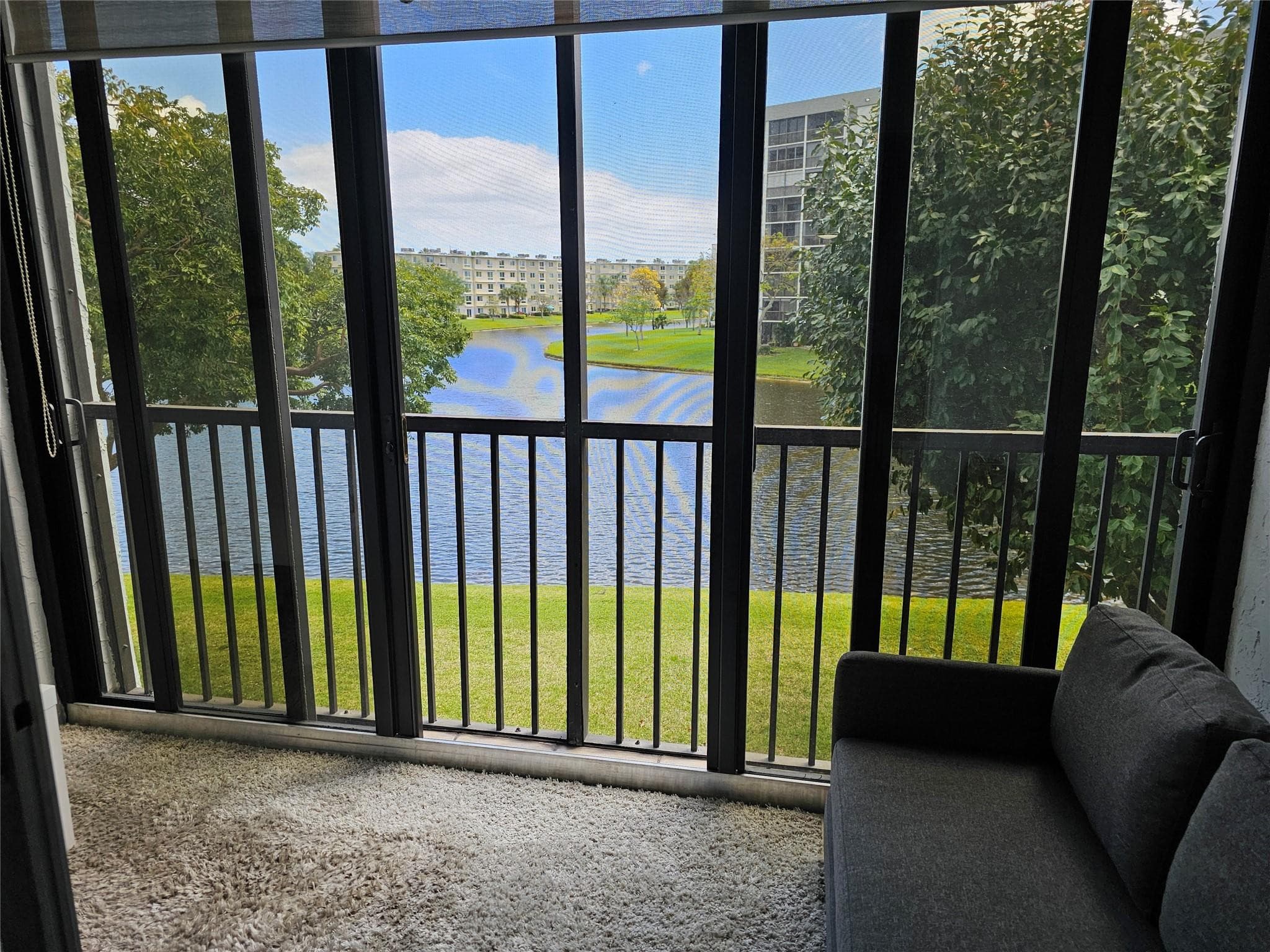 2222 N Cypress Bend 309, Pompano Beach, FL 33069 — photo