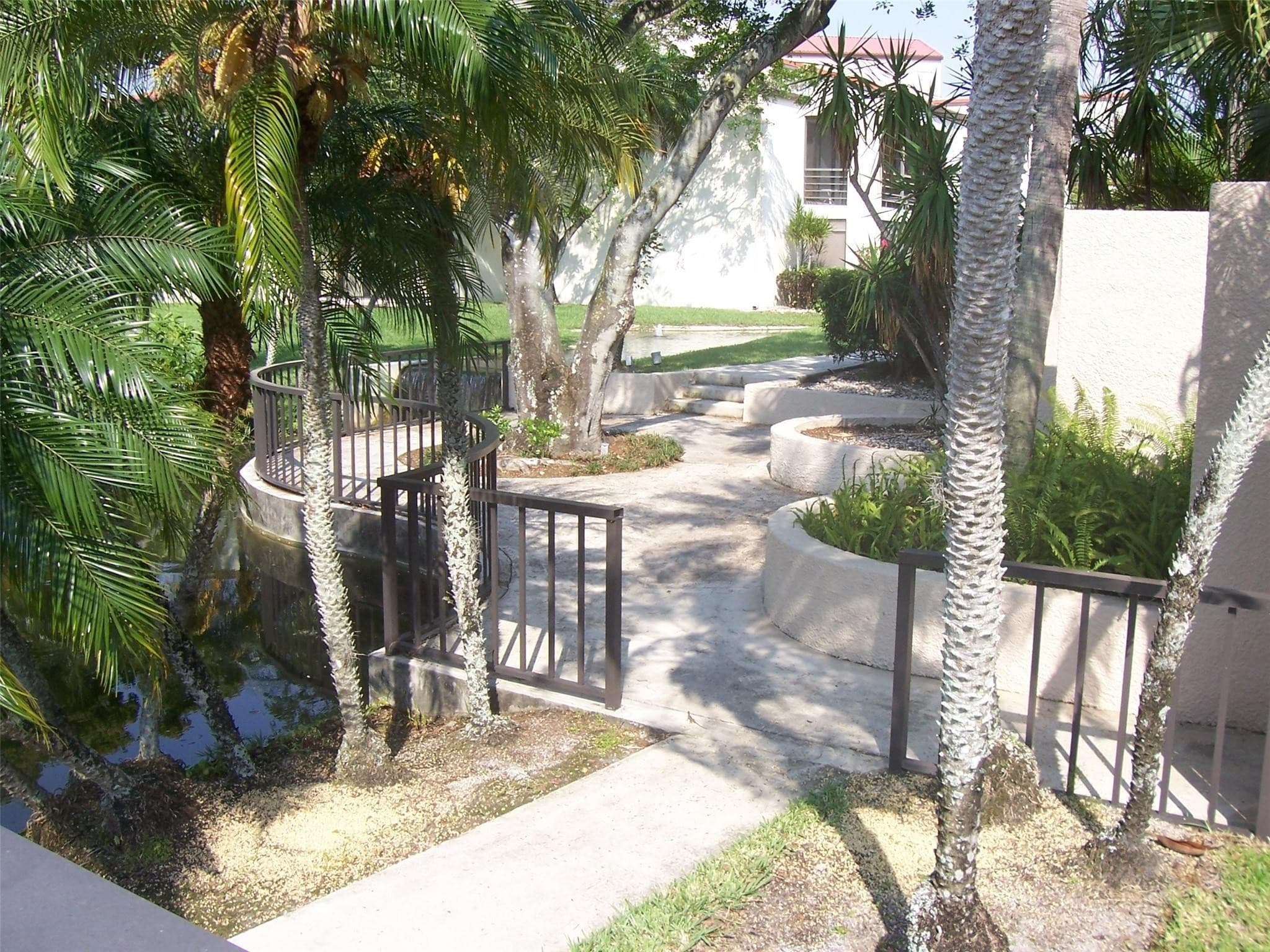 2222 N Cypress Bend 309, Pompano Beach, FL 33069 — photo 23 of 30