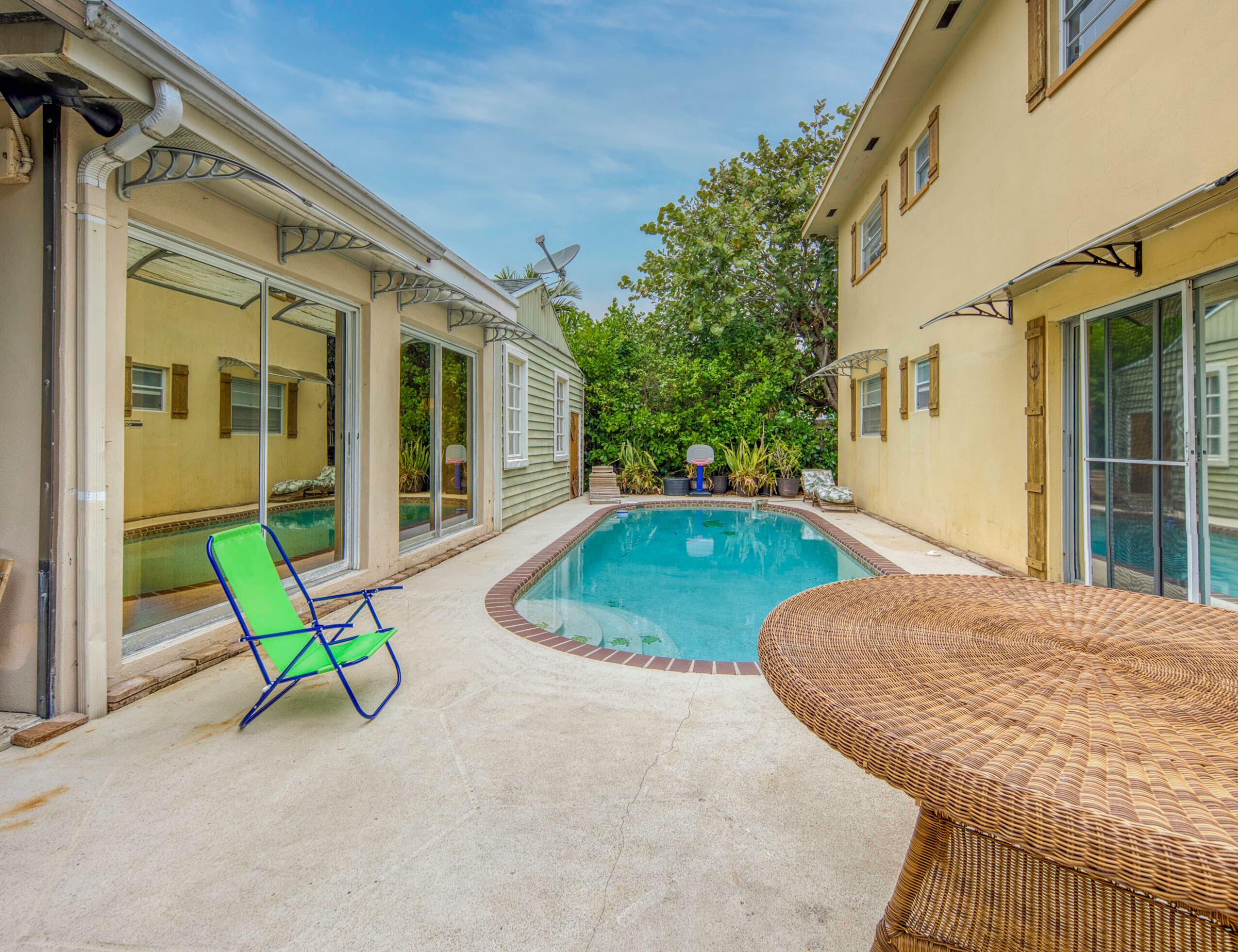 216 S Ocean Breeze Upstairs, Lake Worth Beach, FL 33460 — photo