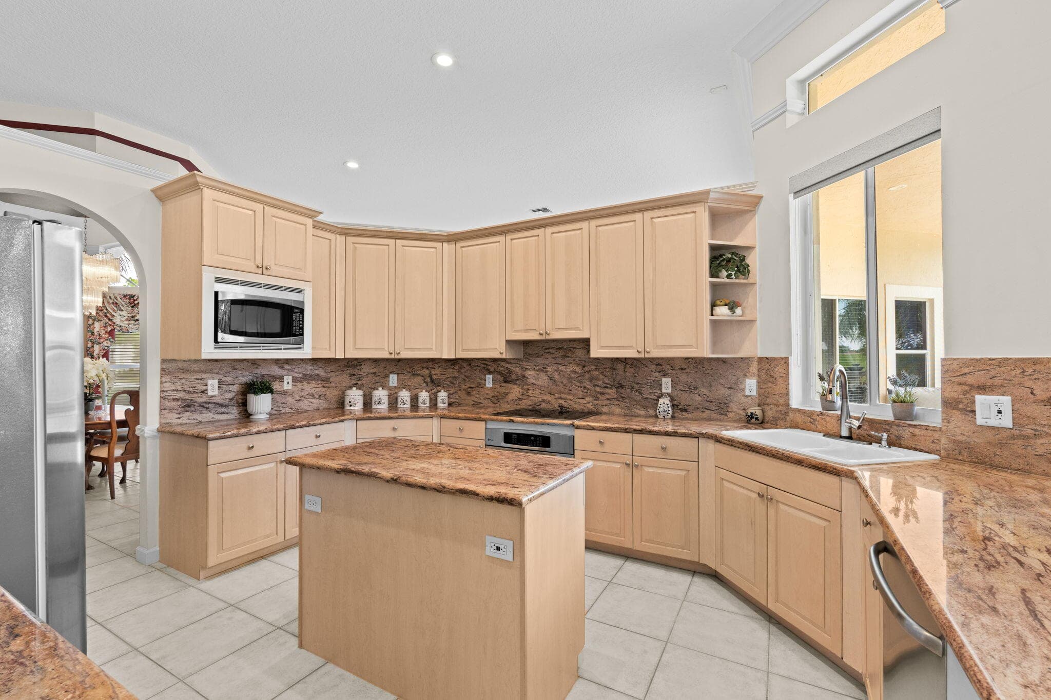 1756 NW 124th Way, Coral Springs, FL 33071 — photo 8 of 74